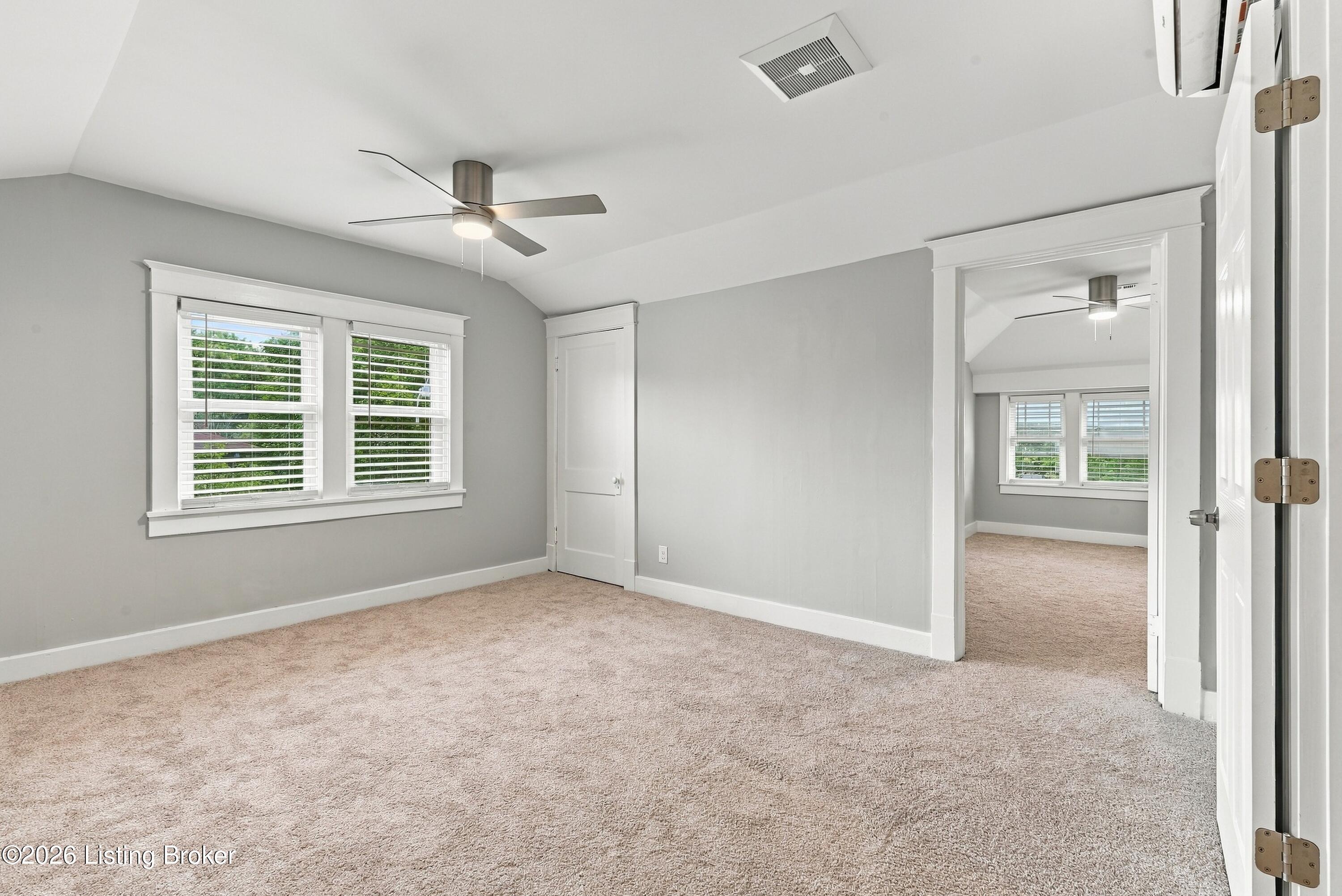 945 Eastern Pkwy Property Photo 31
