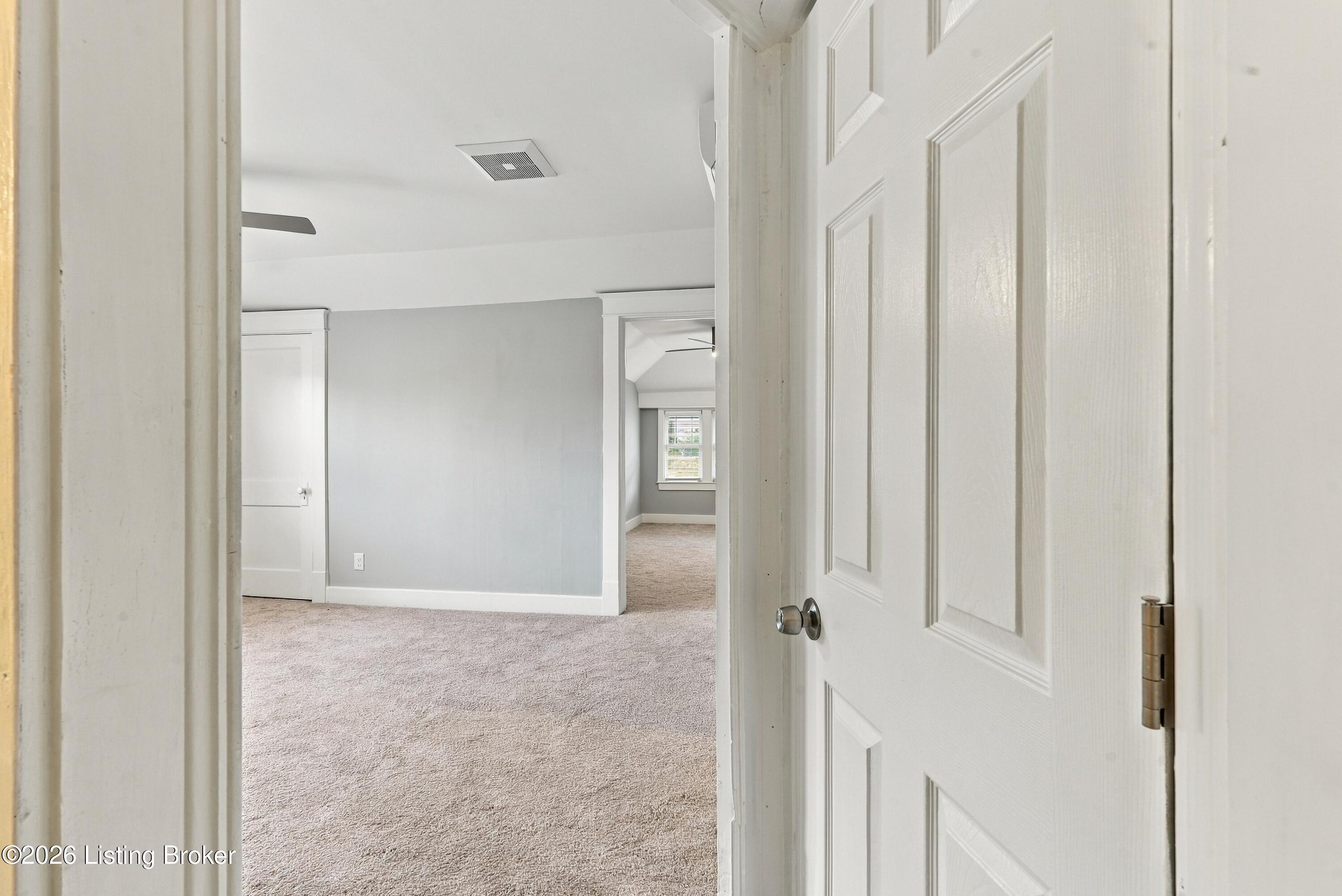 945 Eastern Pkwy Property Photo 37