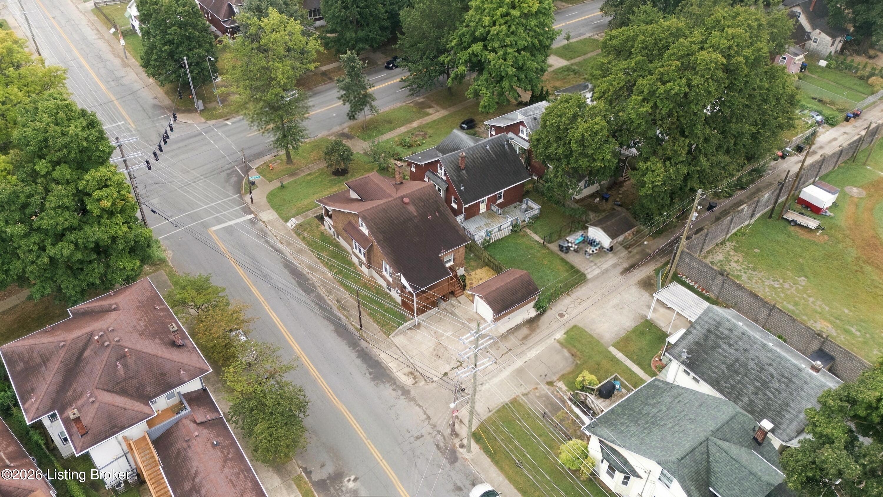 945 Eastern Pkwy Property Photo 50