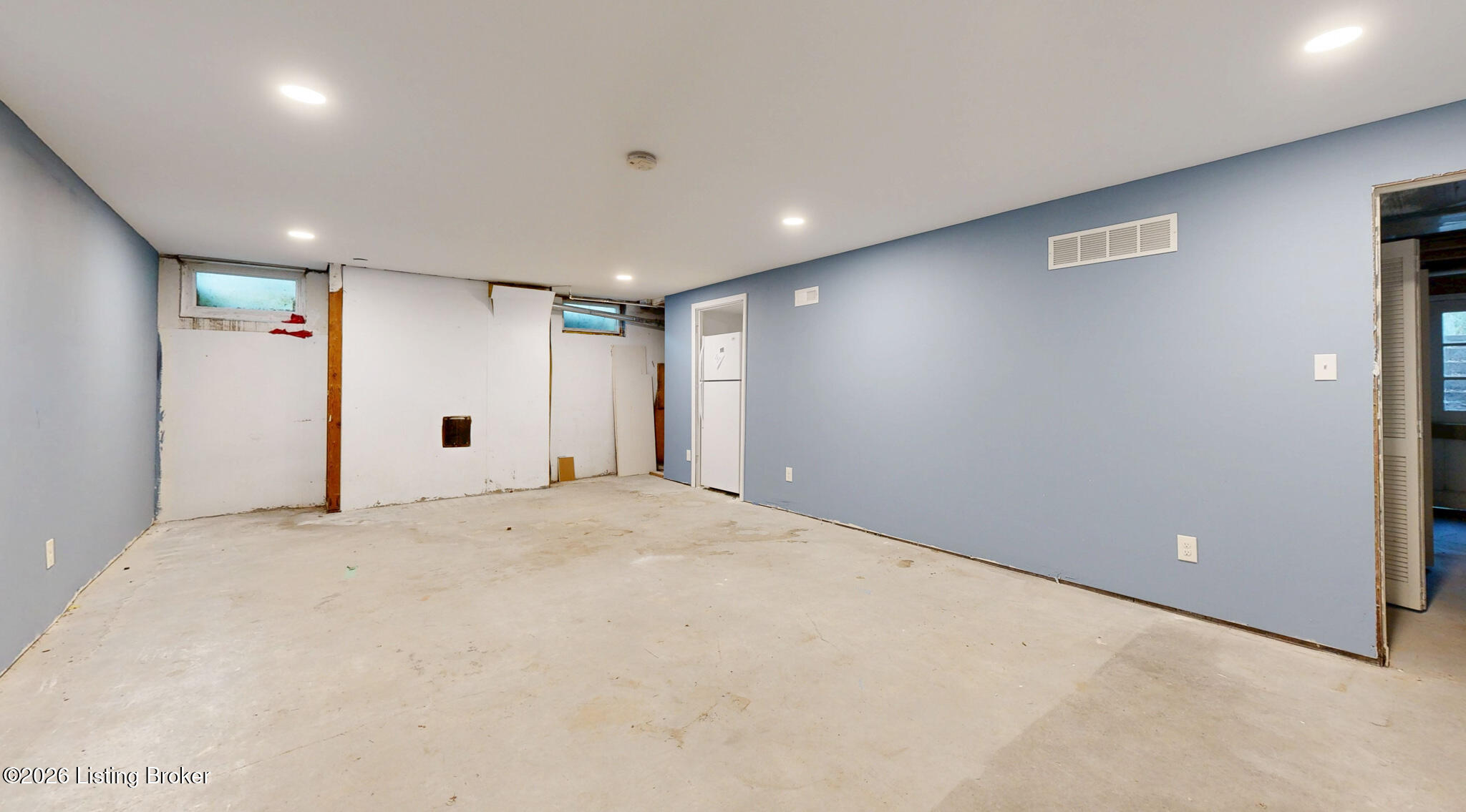 2103 Glenview Ave Property Photo 45