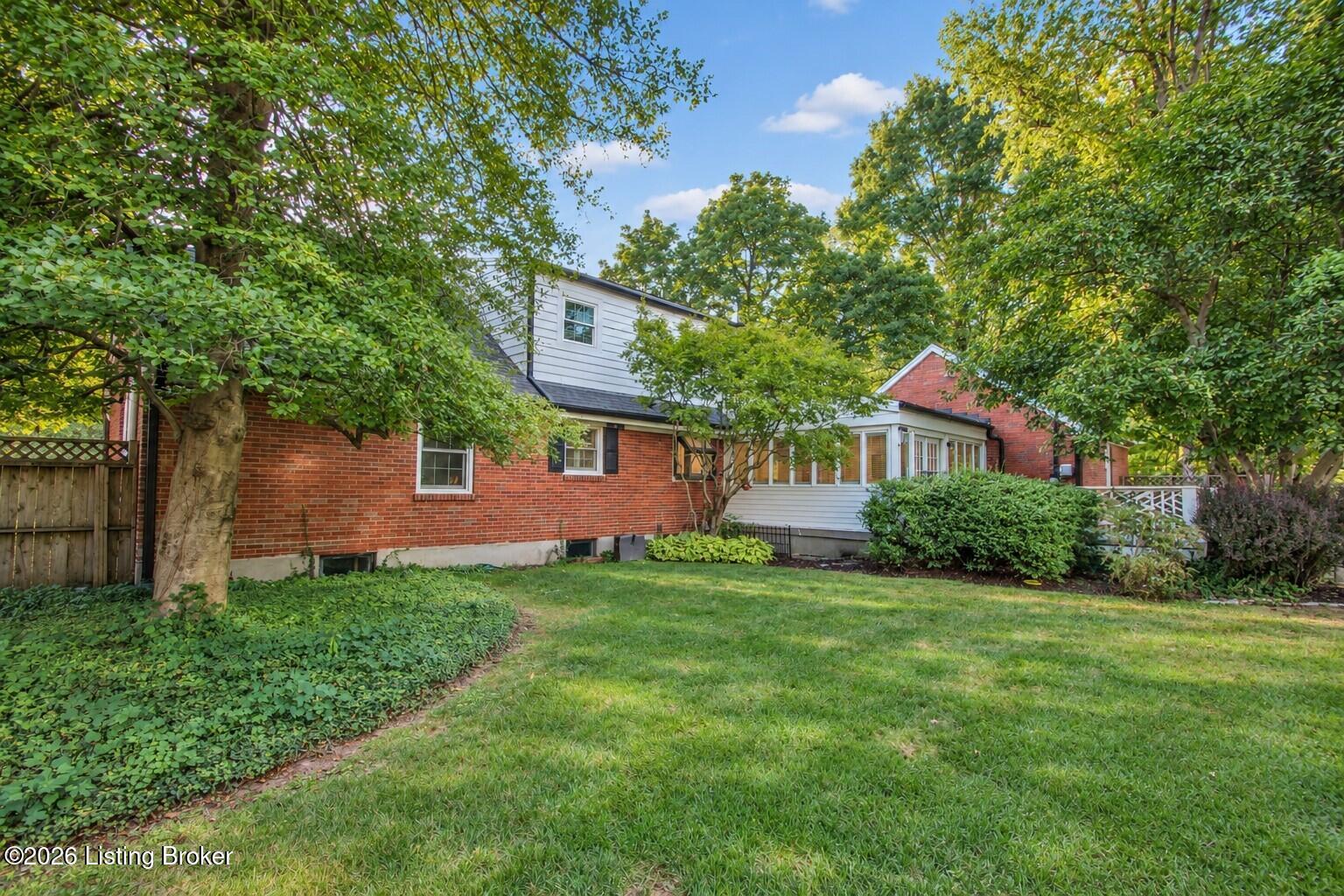 2103 Glenview Ave Property Photo 53