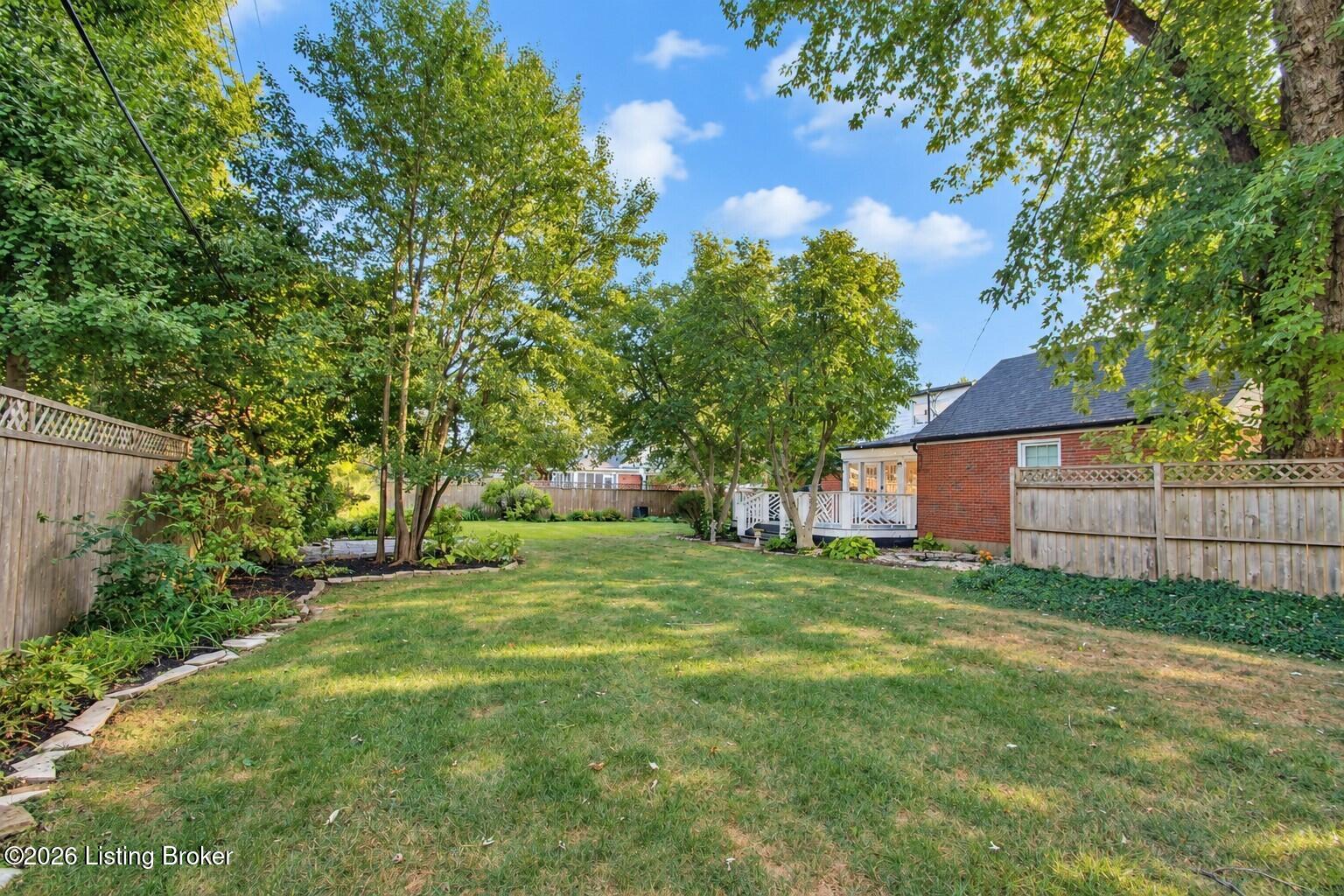 2103 Glenview Ave Property Photo 55