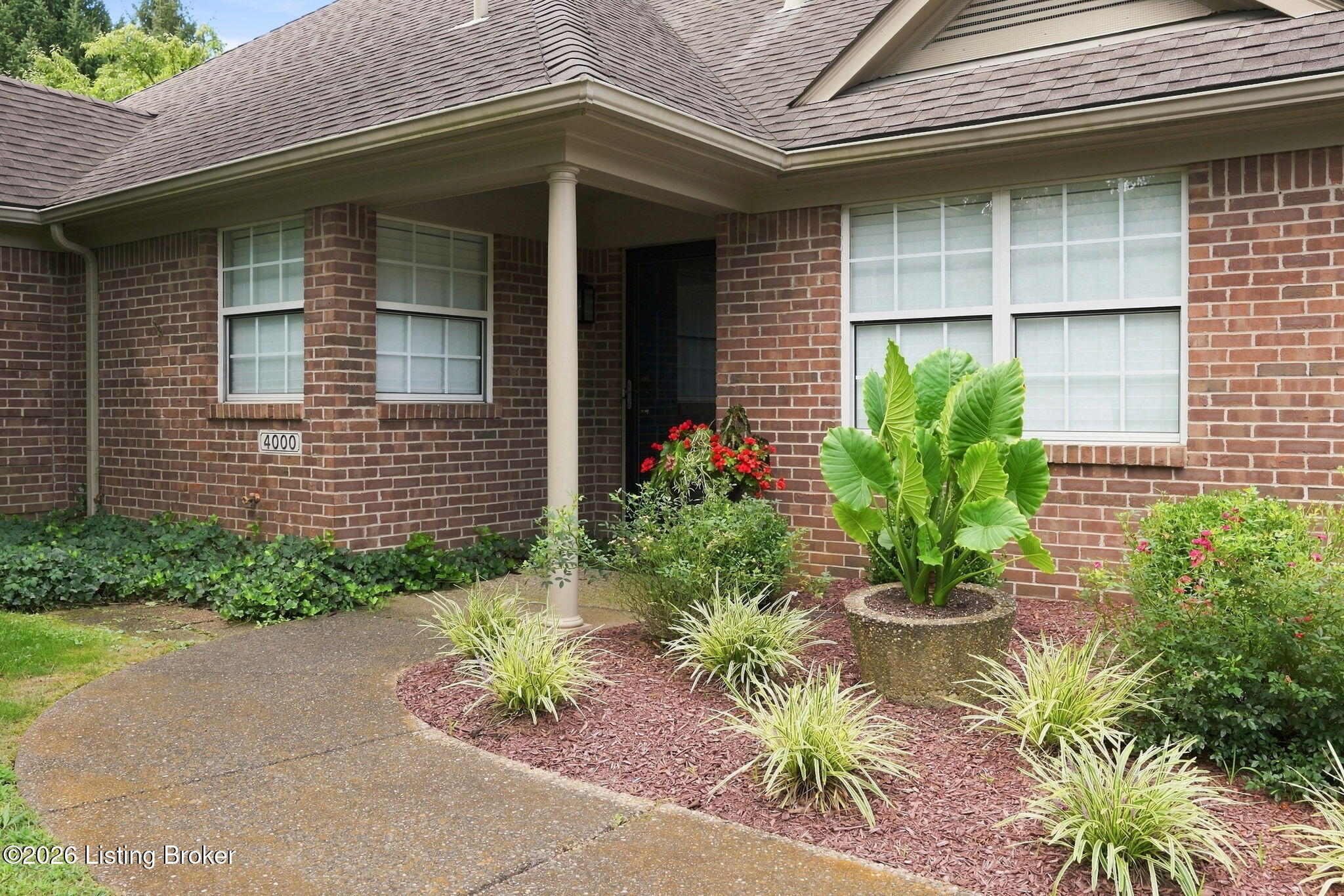 4000 Hawkesbury Ct Property Photo 7