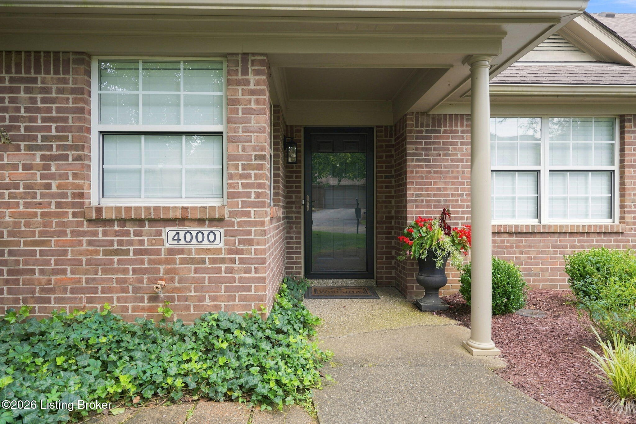 4000 Hawkesbury Ct Property Photo 11