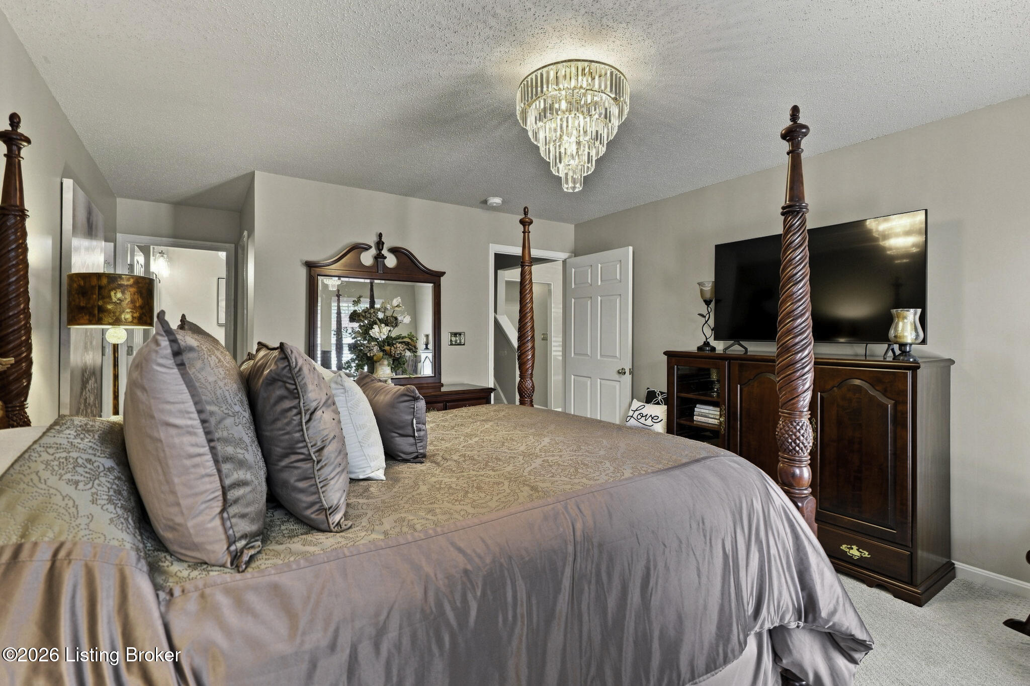 4000 Hawkesbury Ct Property Photo 39