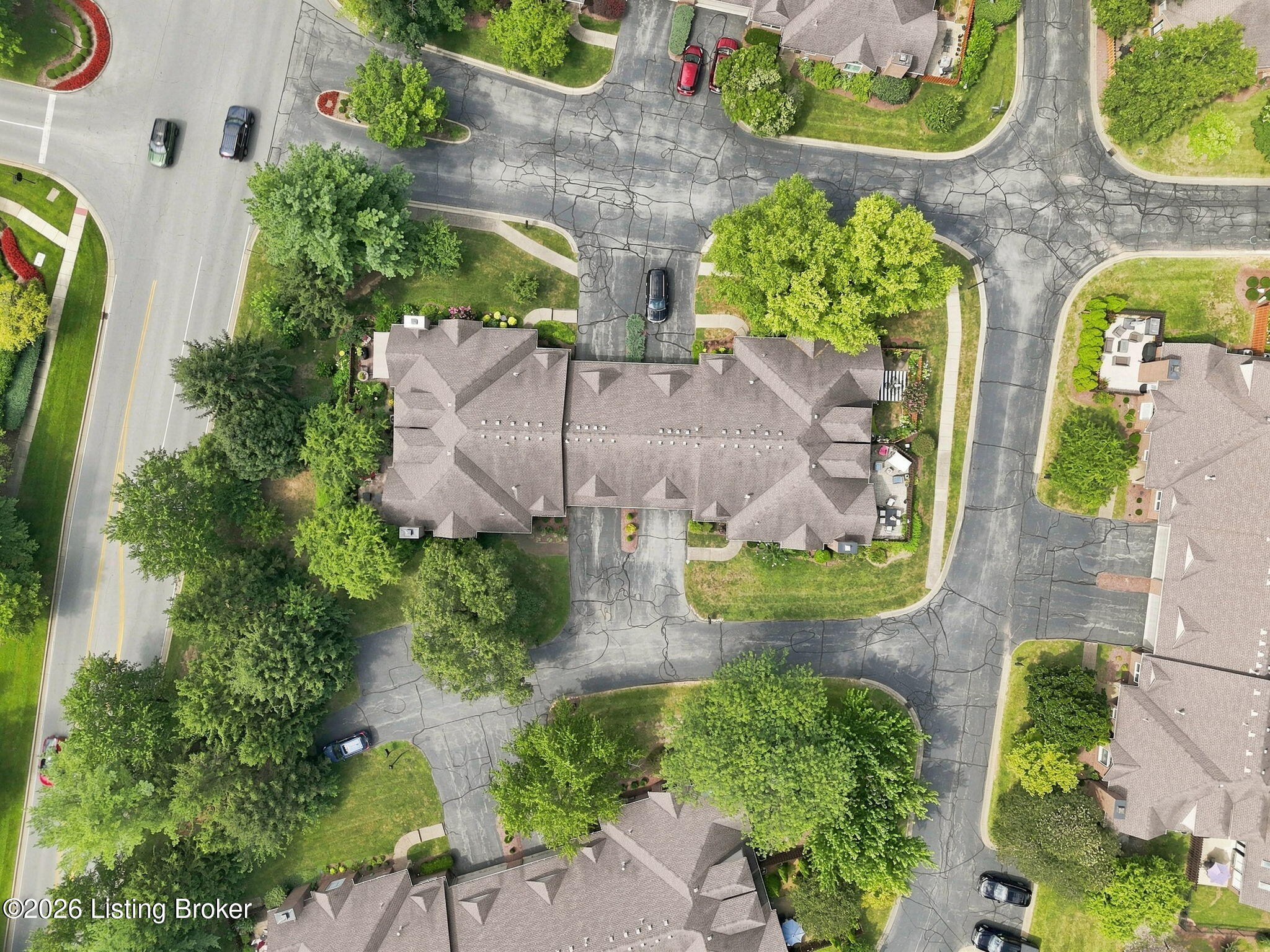 4000 Hawkesbury Ct Property Photo 64