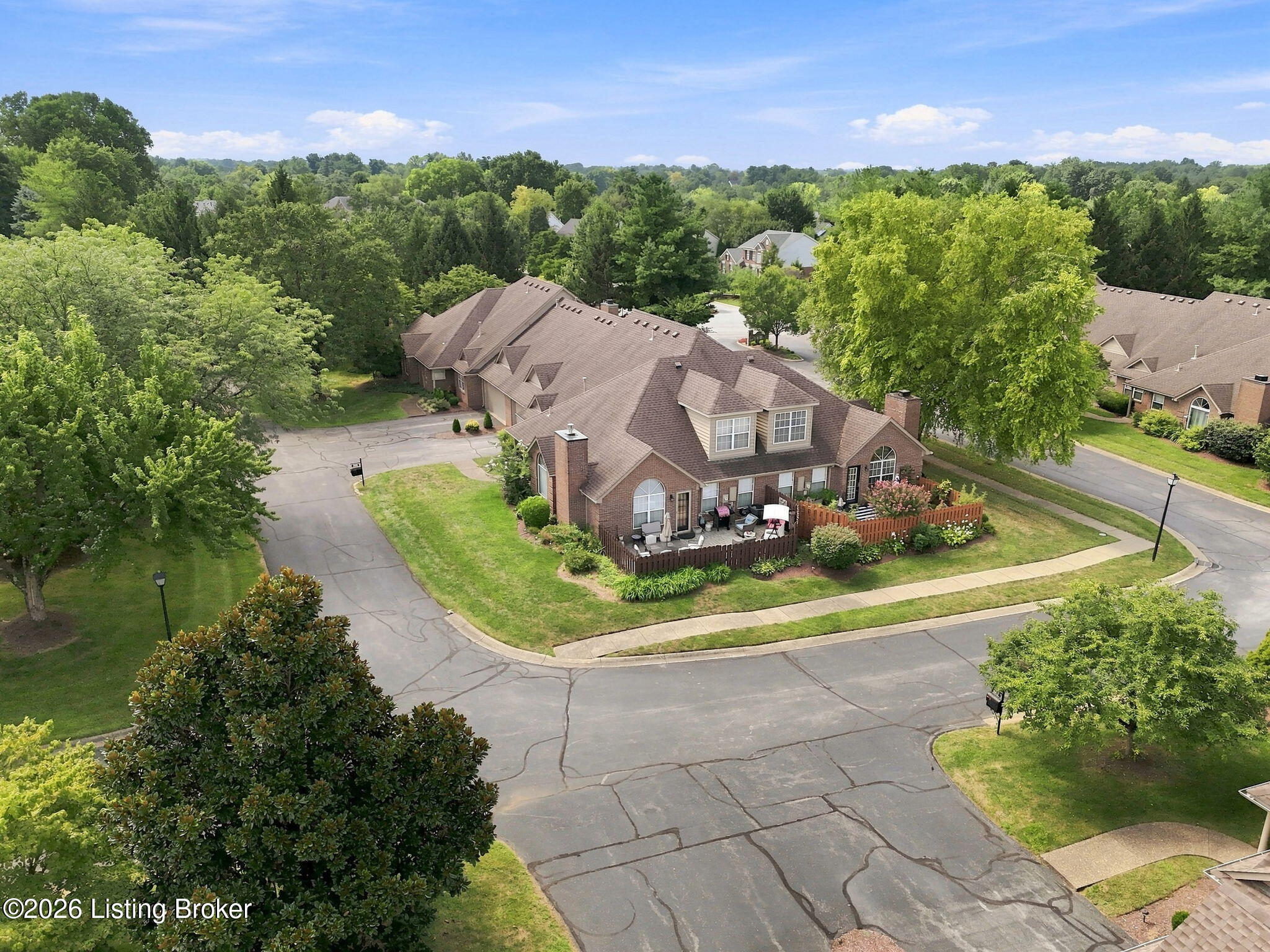 4000 Hawkesbury Ct Property Photo 68