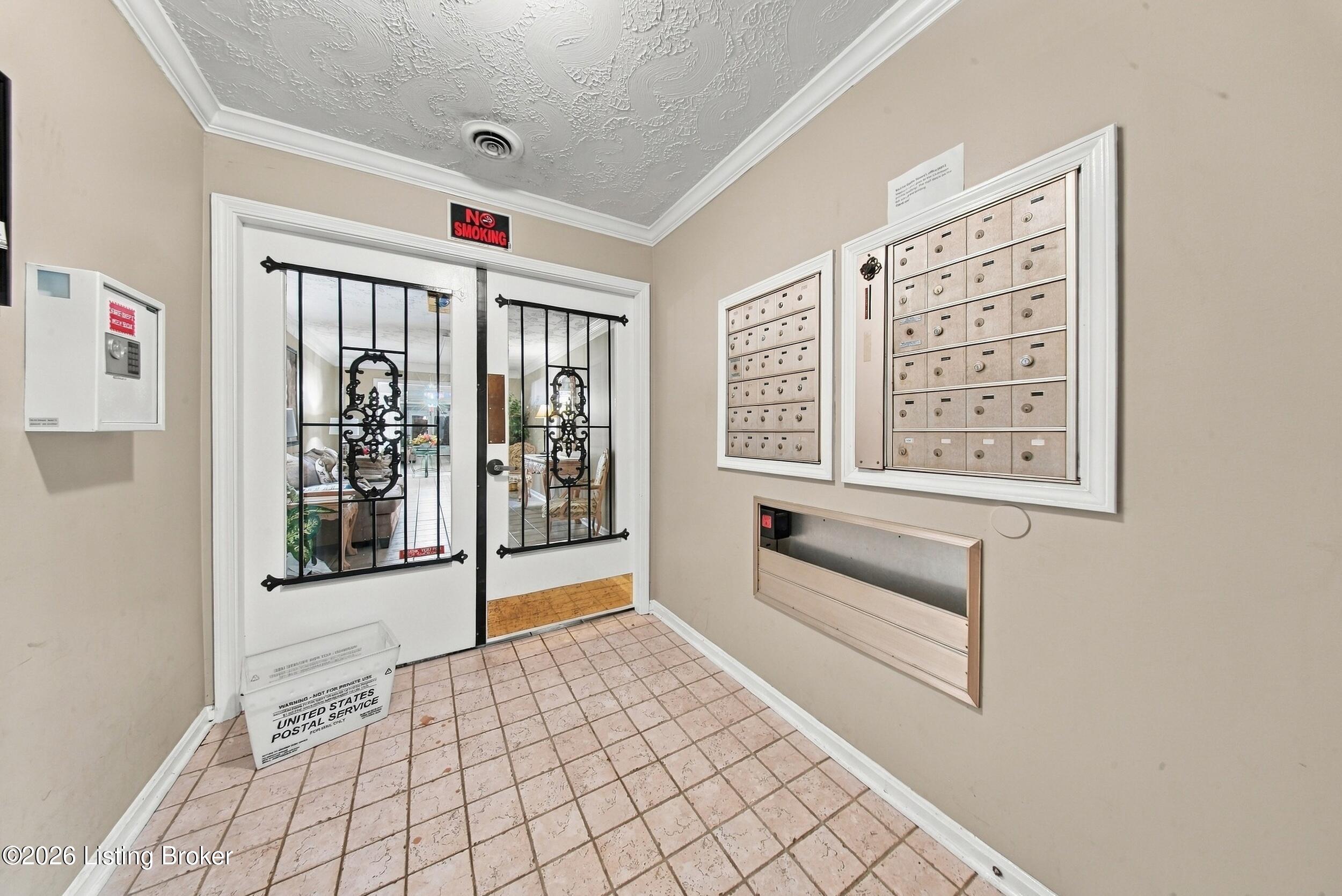 4825 Sherburn Ln 109-b Property Photo 20