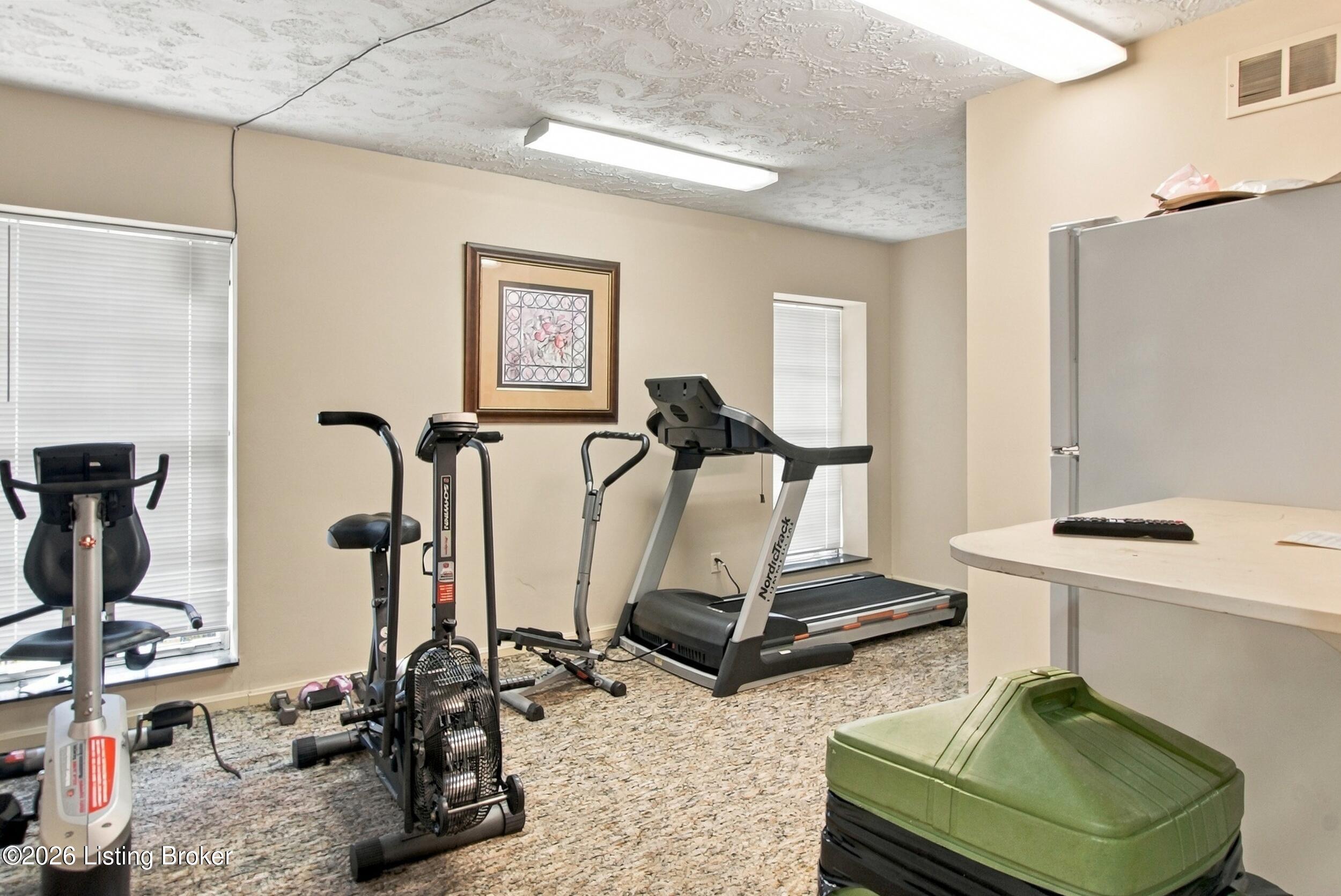 4825 Sherburn Ln 109-b Property Photo 28