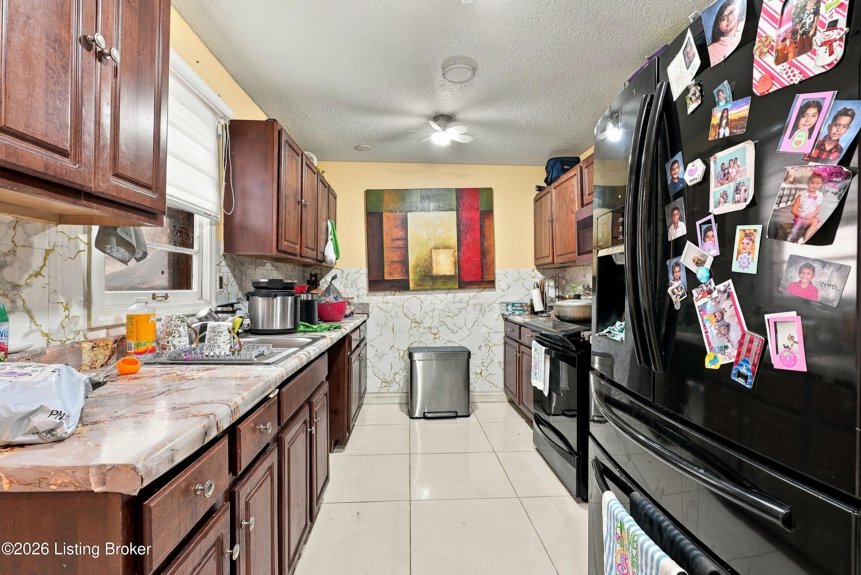 4607 Samara Dr Property Photo 10