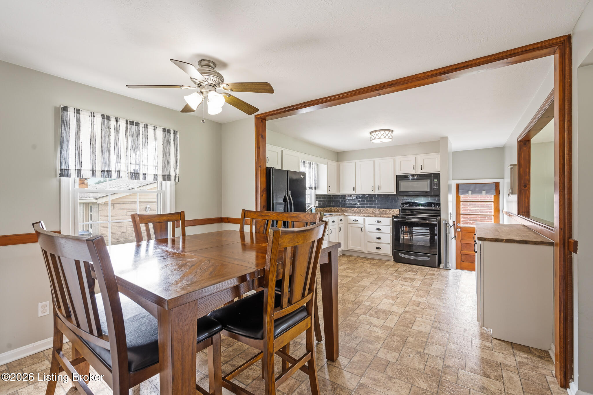 7913 Canna Dr Property Photo 18