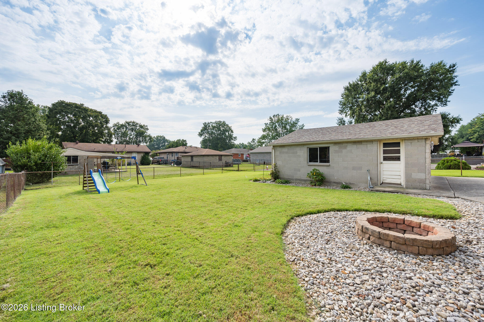 7913 Canna Dr Property Photo 44