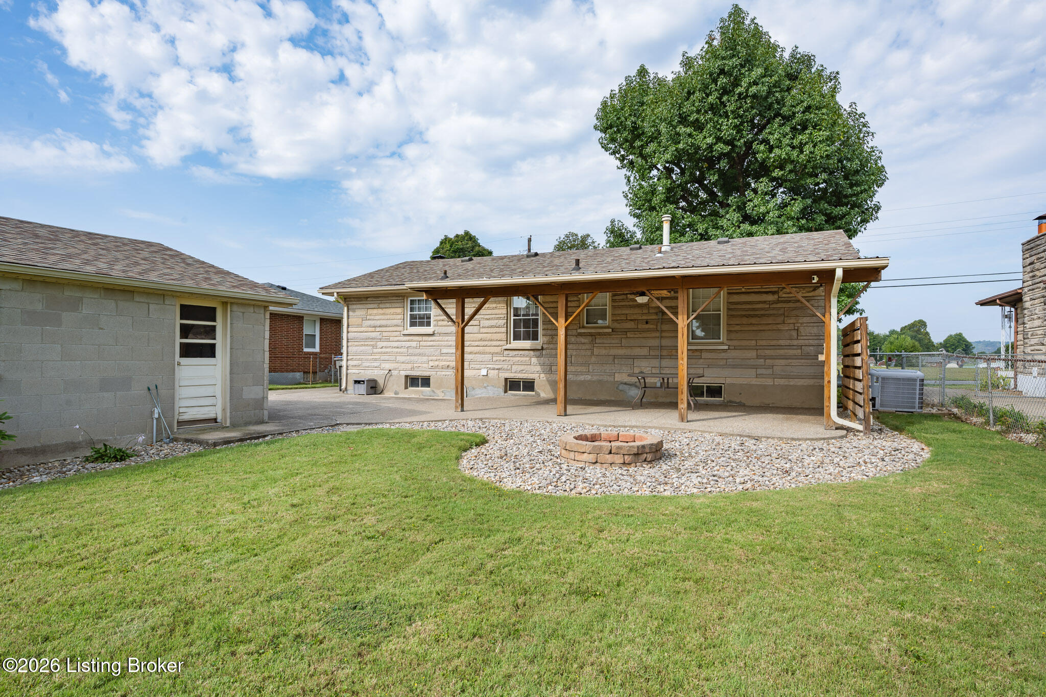 7913 Canna Dr Property Photo 48