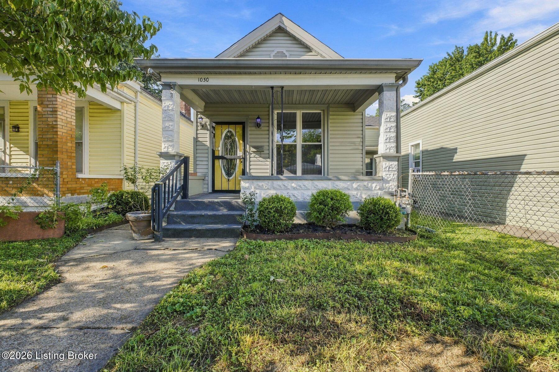1030 Mulberry St Property Photo 1