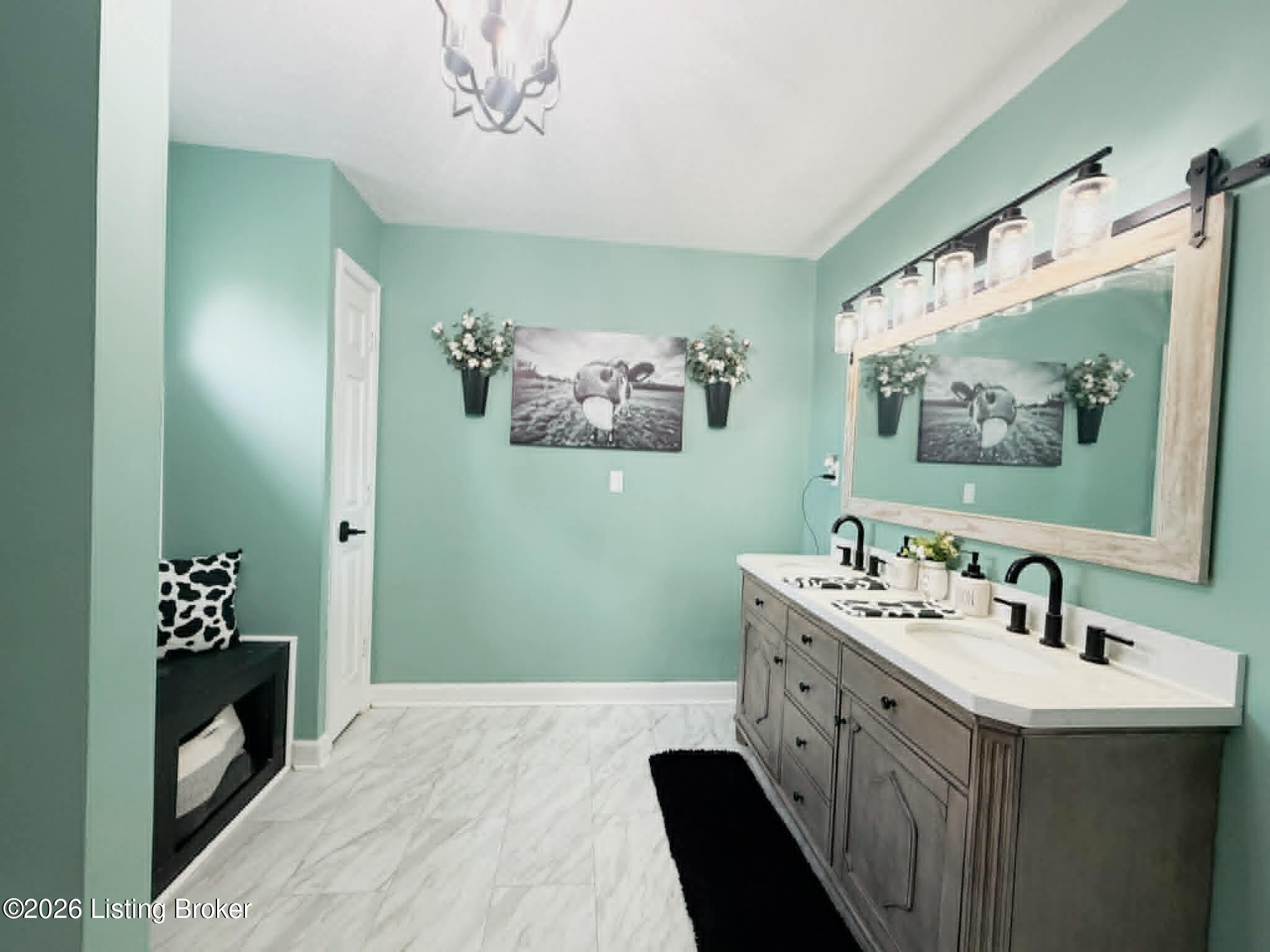 8165 Ky-79 Property Photo 5