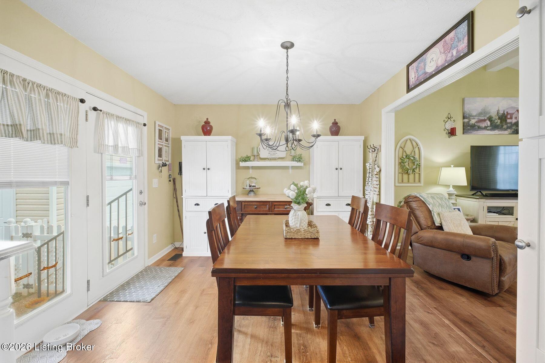 375 Forest Ridge Dr Property Photo 11
