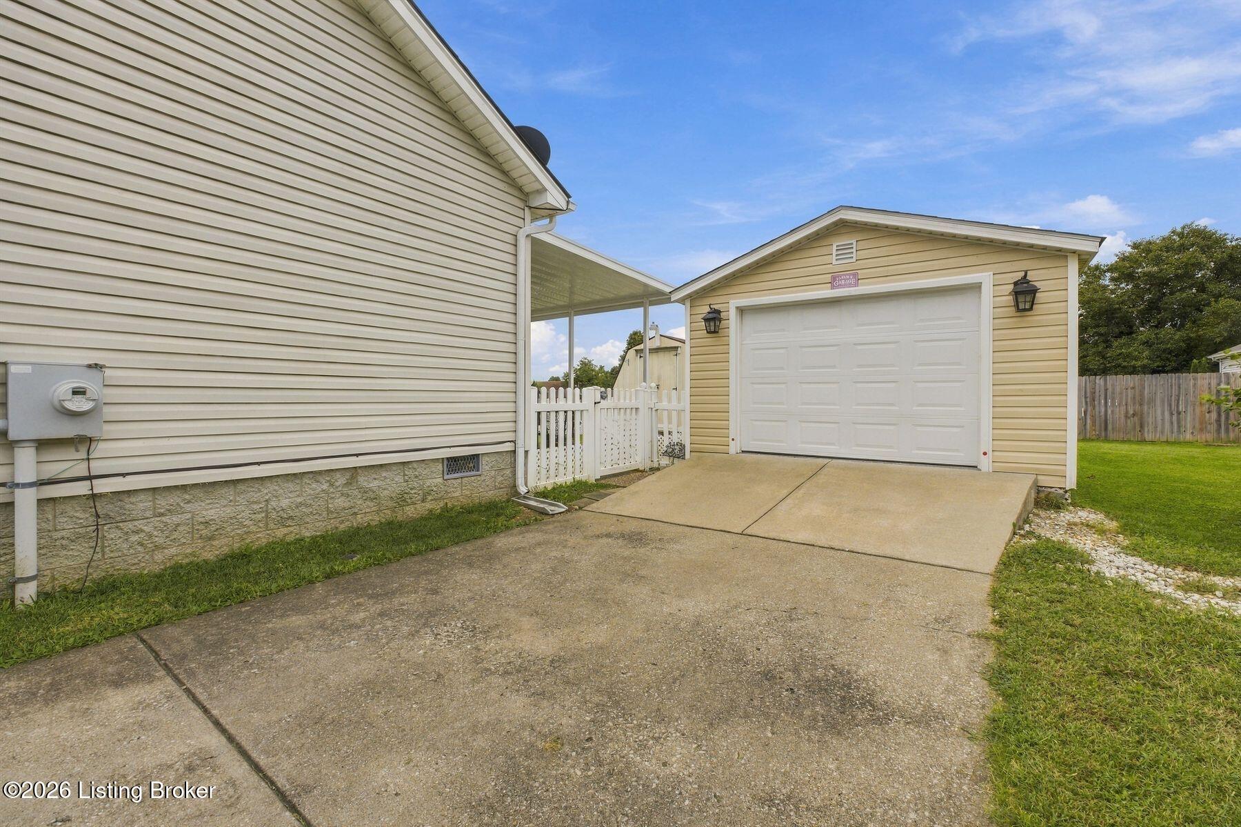 375 Forest Ridge Dr Property Photo 29