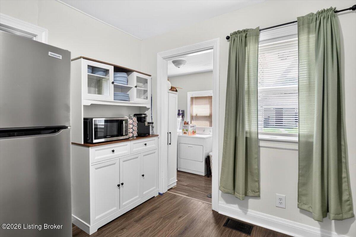 3667 Woodruff Ave Property Photo 15