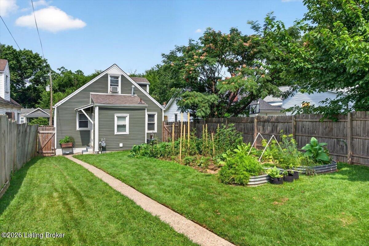 3667 Woodruff Ave Property Photo 25