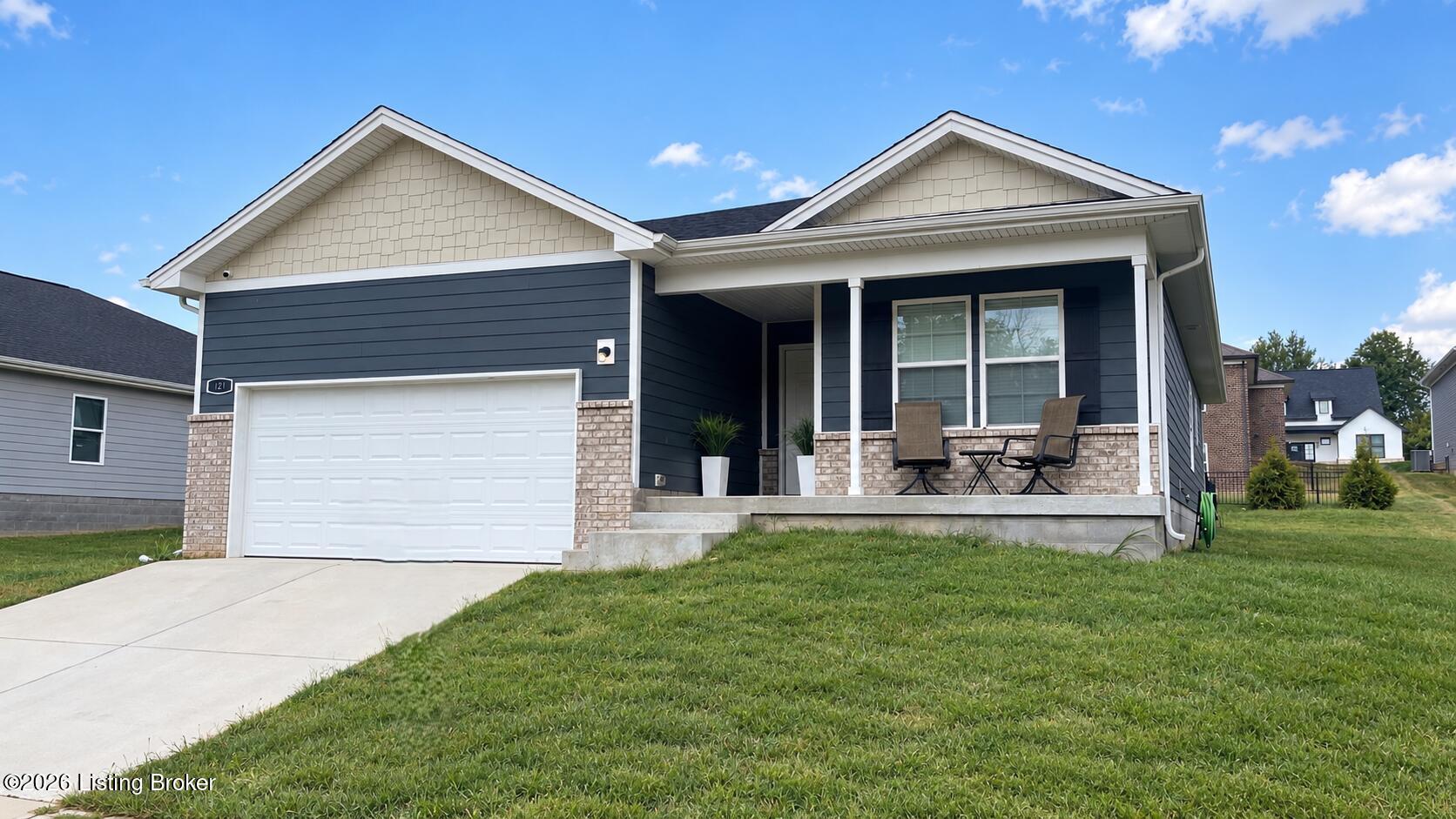 121 Elegance Way Property Photo 1
