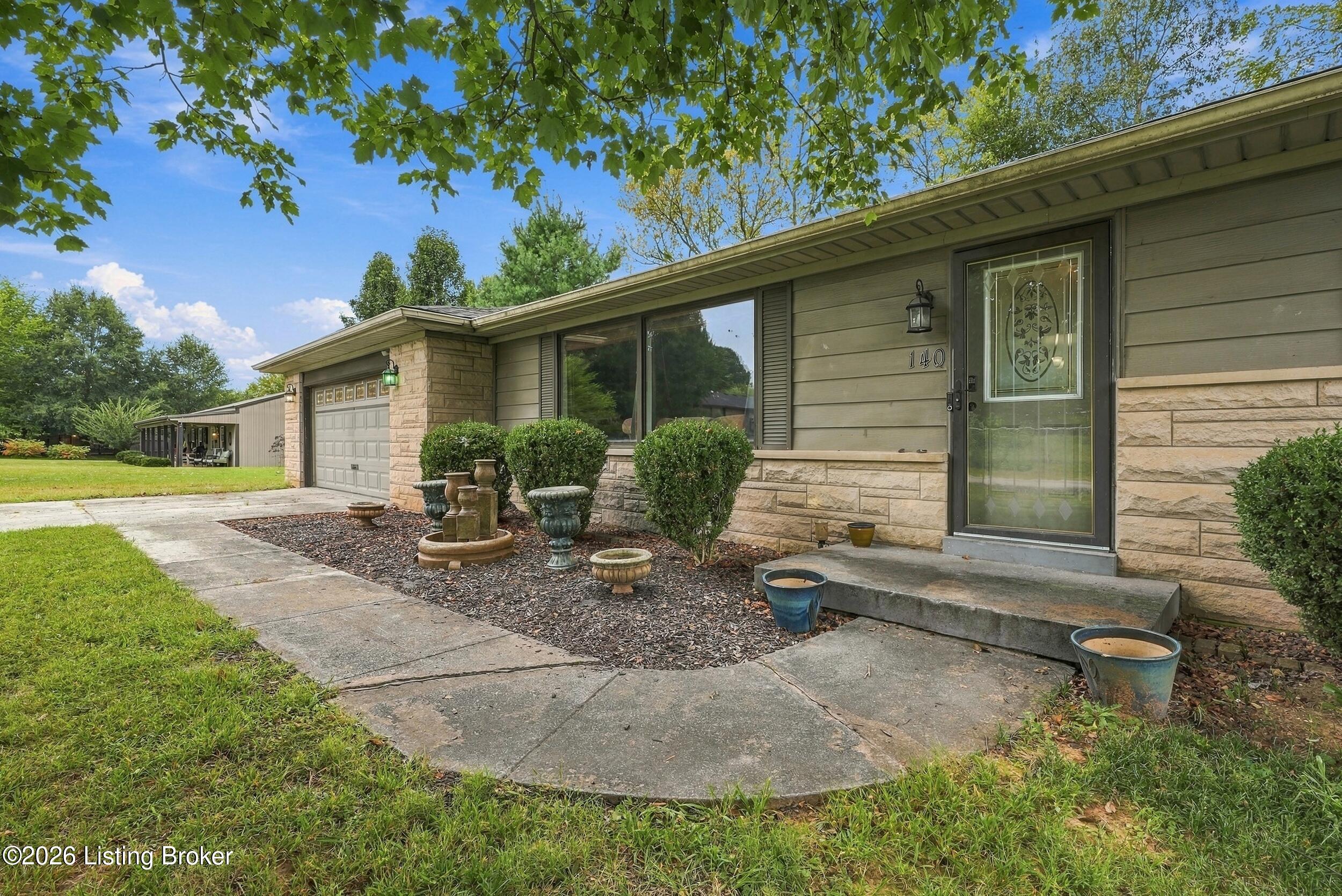 140 Ample Way Property Photo 4