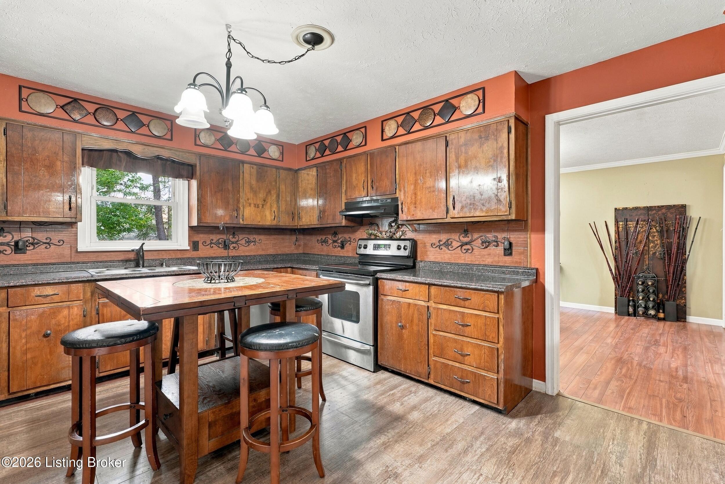 140 Ample Way Property Photo 14
