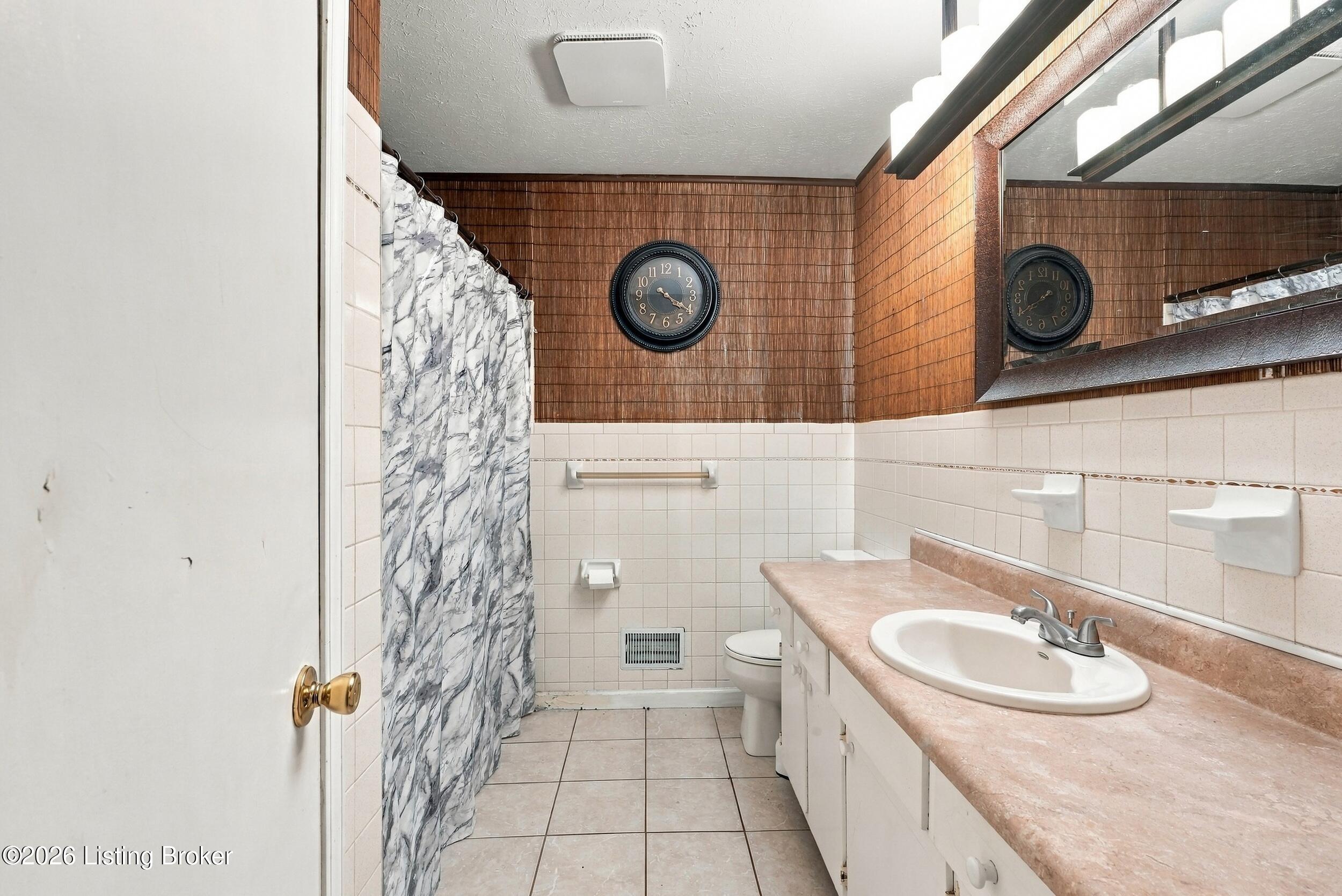 140 Ample Way Property Photo 19