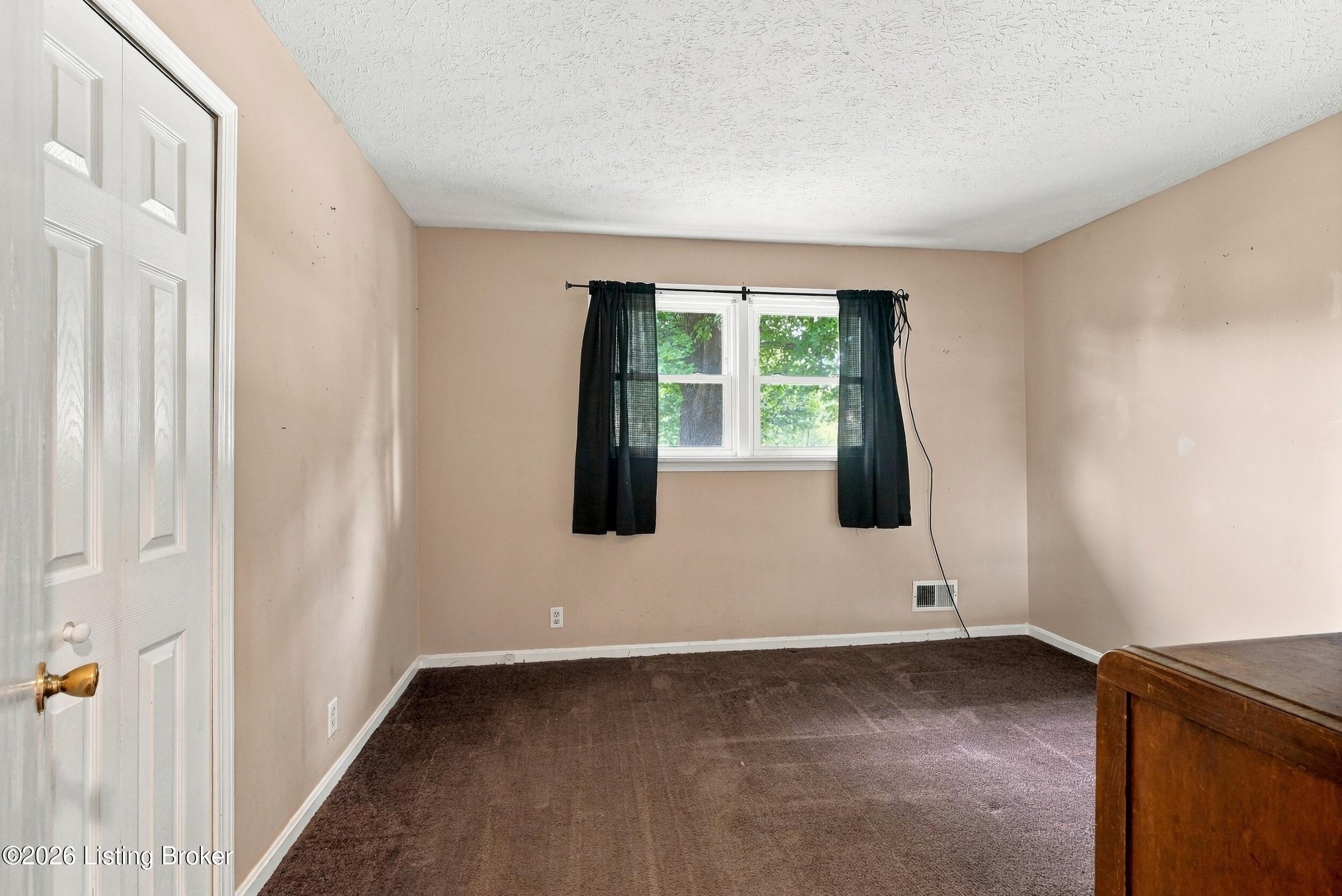 140 Ample Way Property Photo 24