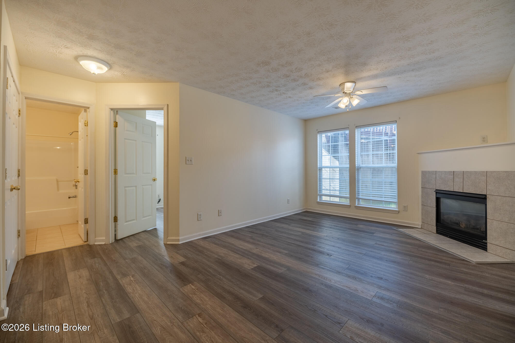 1110 Neon Way Property Photo 2