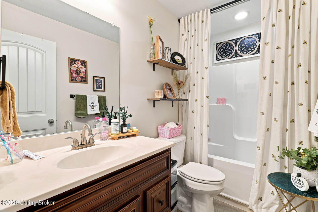 104 Sweetspire Dr Property Photo 22