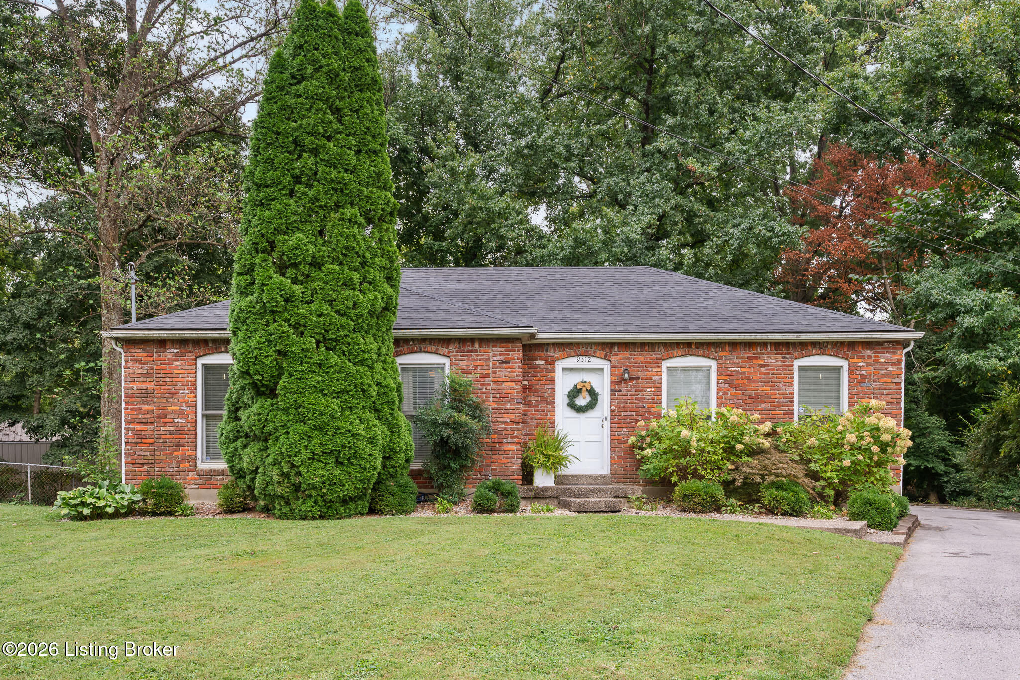 9312 Le Beau Ct Property Photo 1