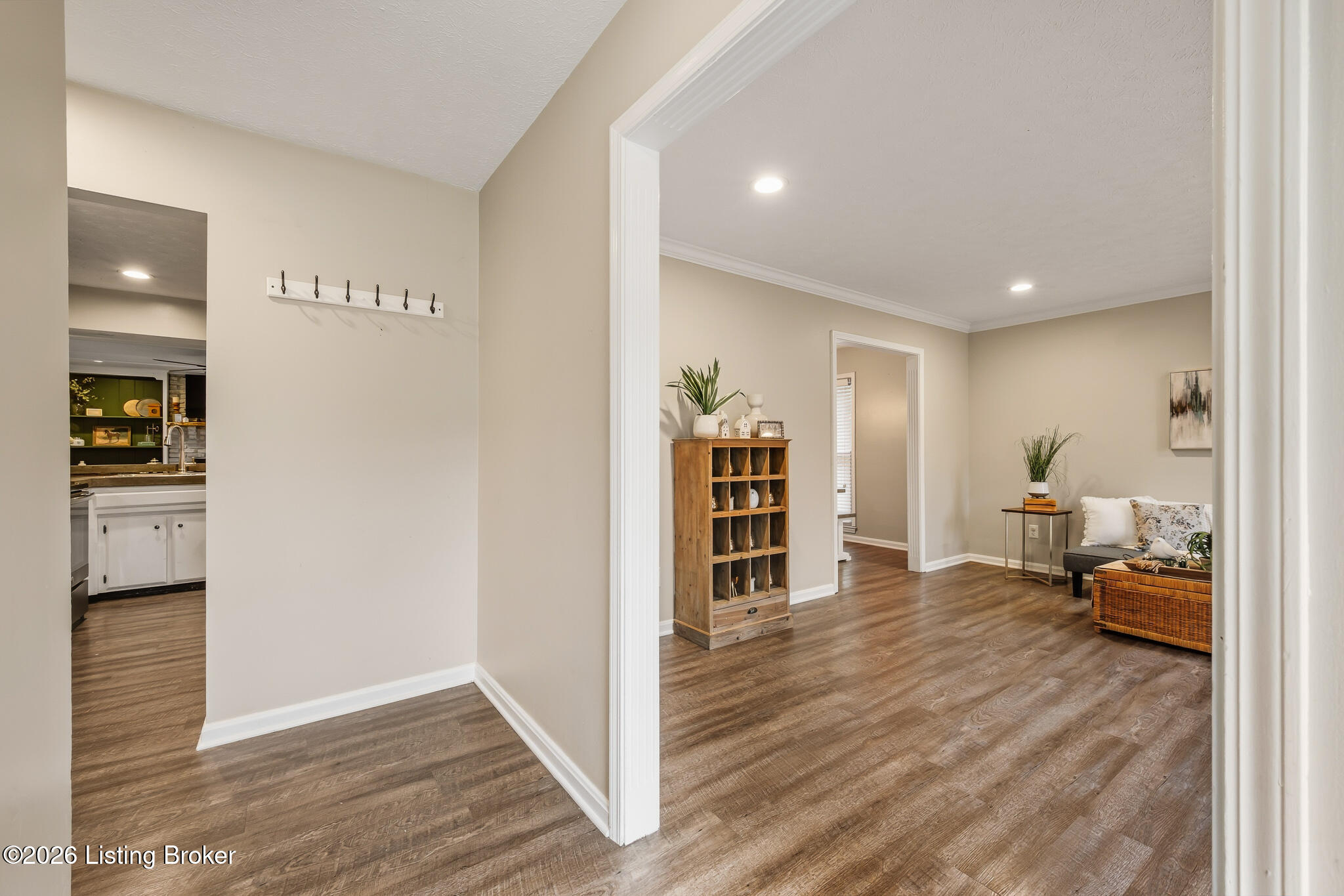 9312 Le Beau Ct Property Photo 11
