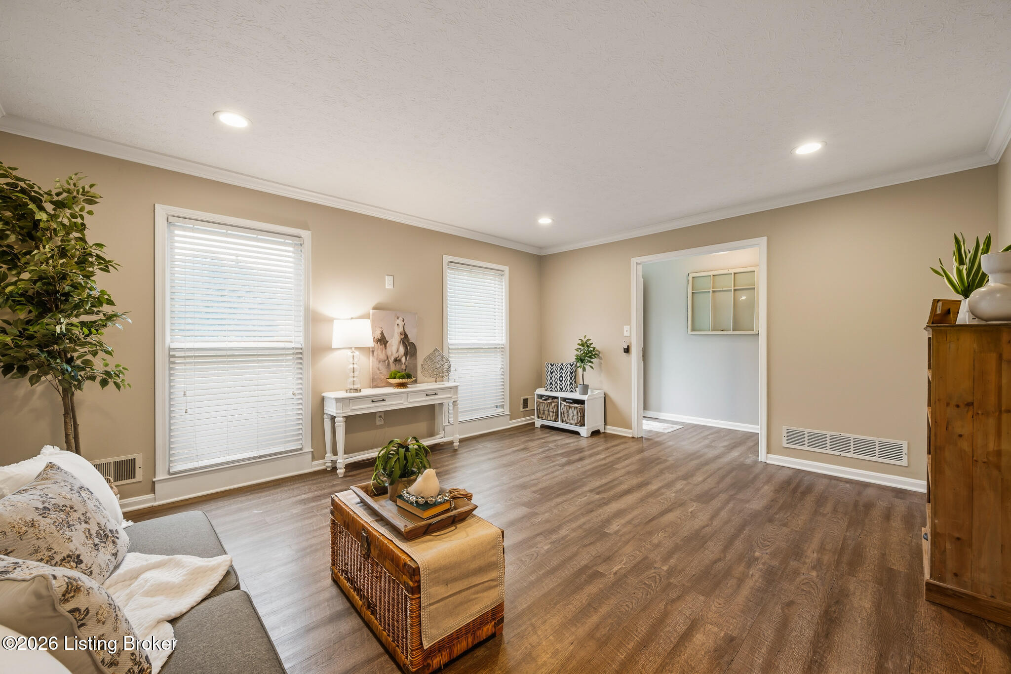 9312 Le Beau Ct Property Photo 13