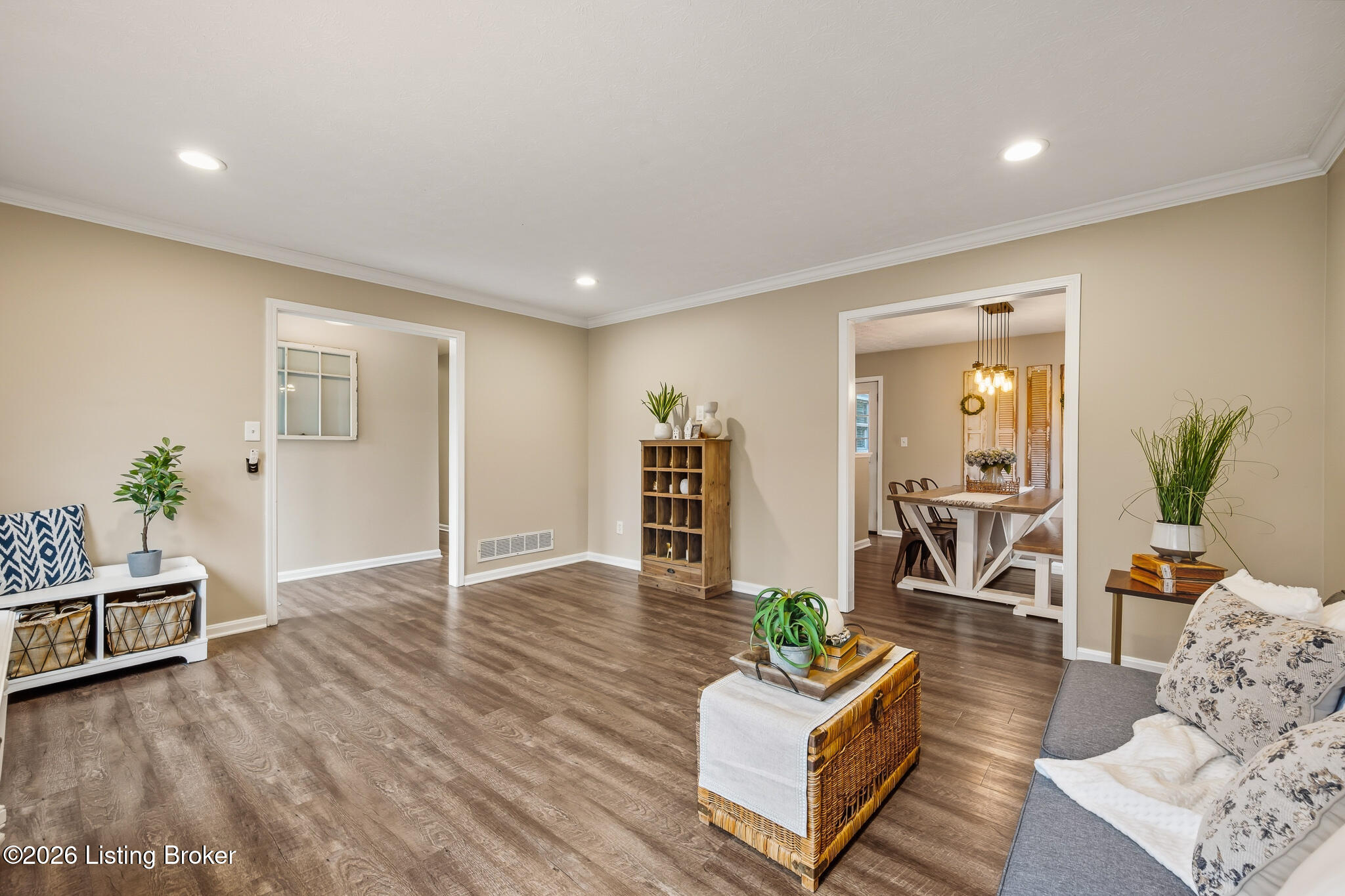 9312 Le Beau Ct Property Photo 14