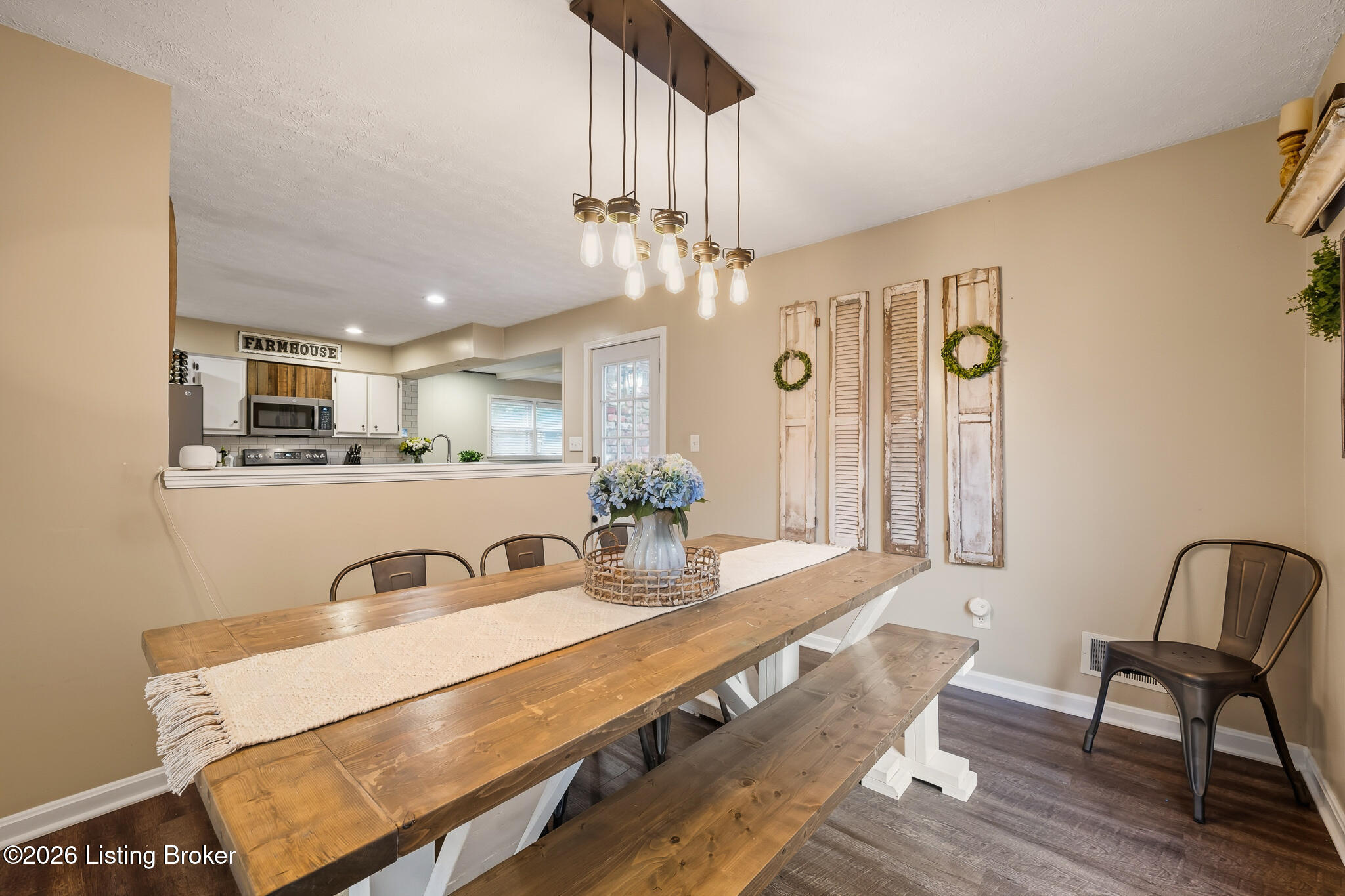 9312 Le Beau Ct Property Photo 17
