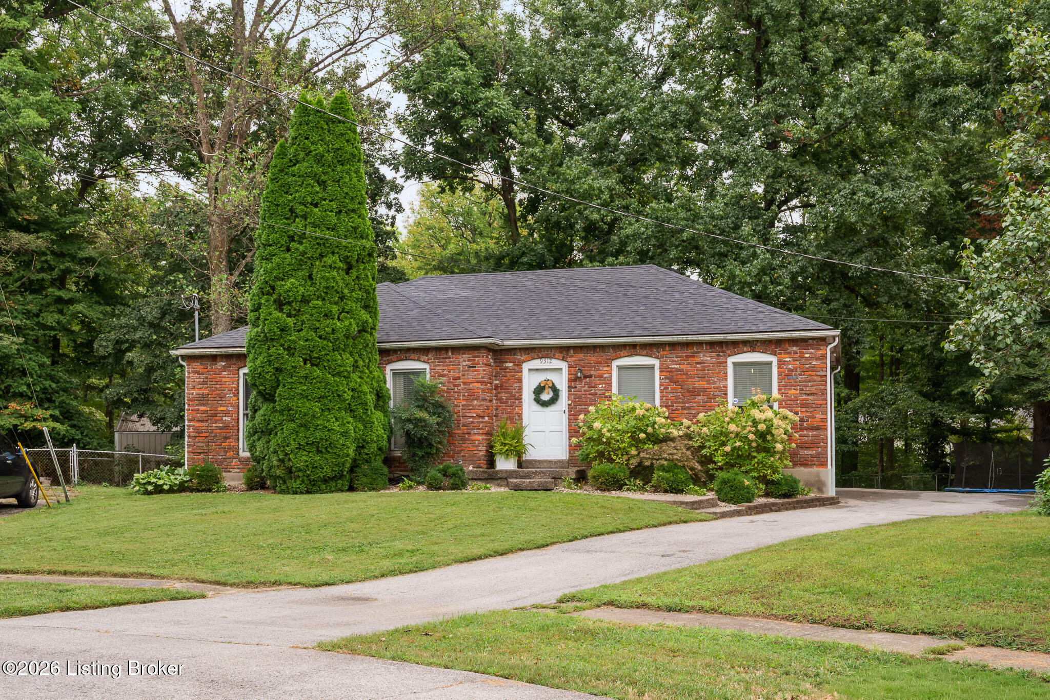 9312 Le Beau Ct Property Photo 39