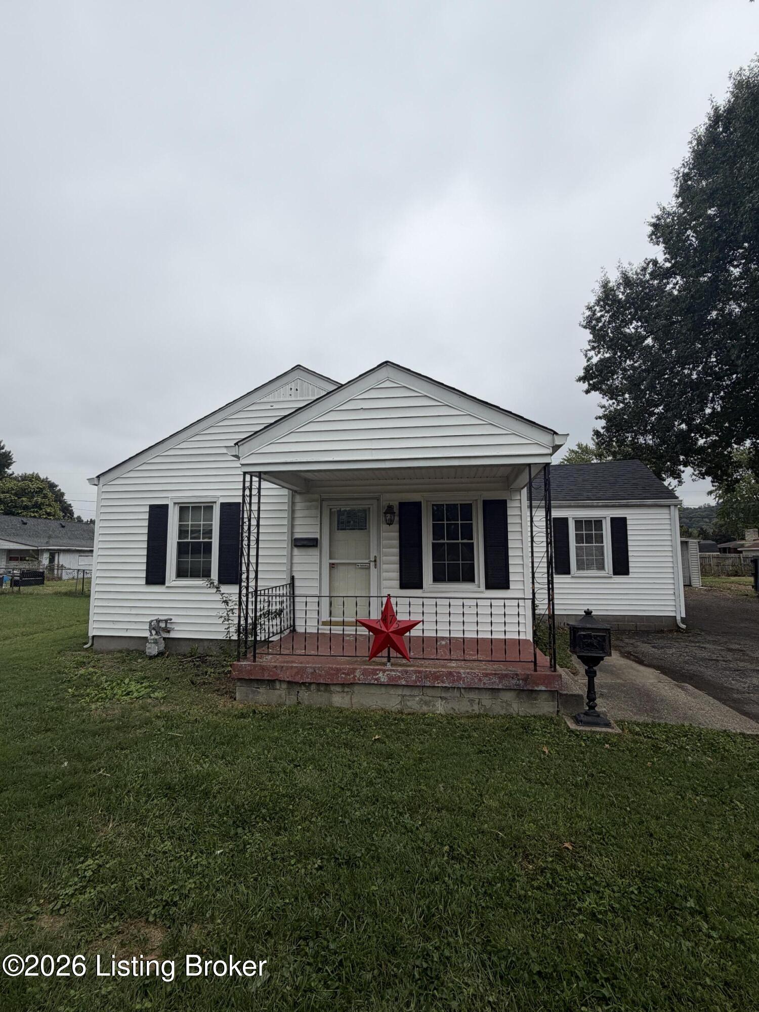 7475 Virginia Ave Property Photo 1