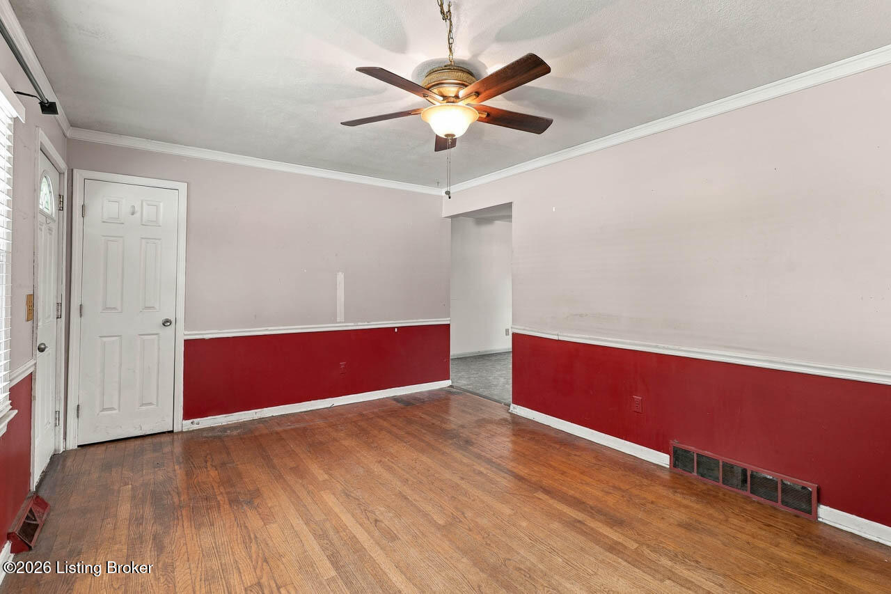 302 Cheryl Ave Property Photo 5