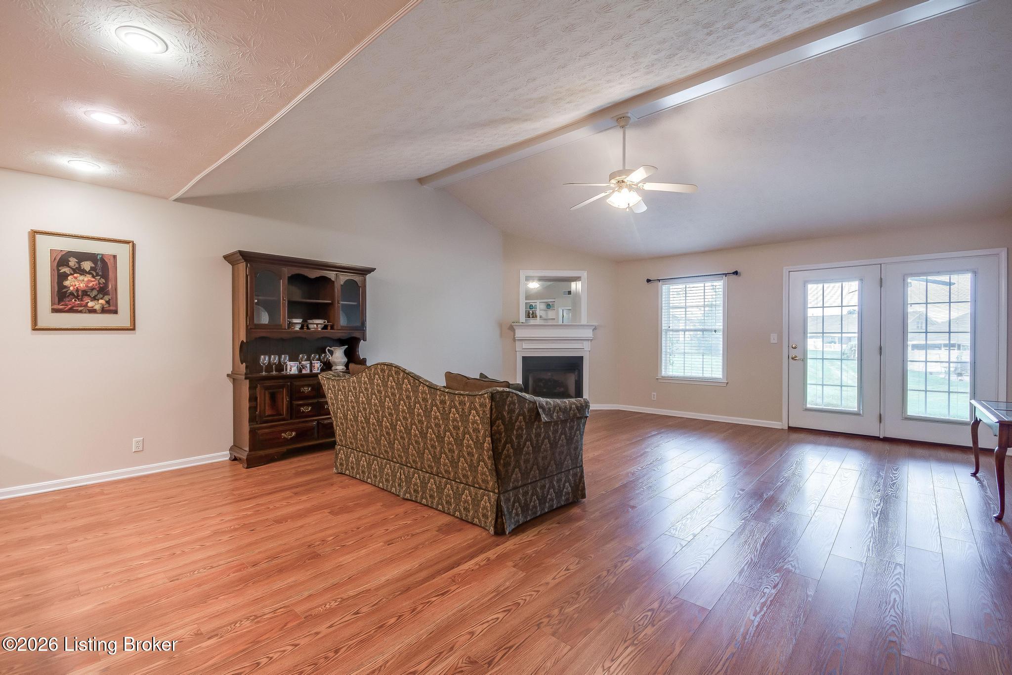 12402 Spring Leaf Ct Property Photo 17
