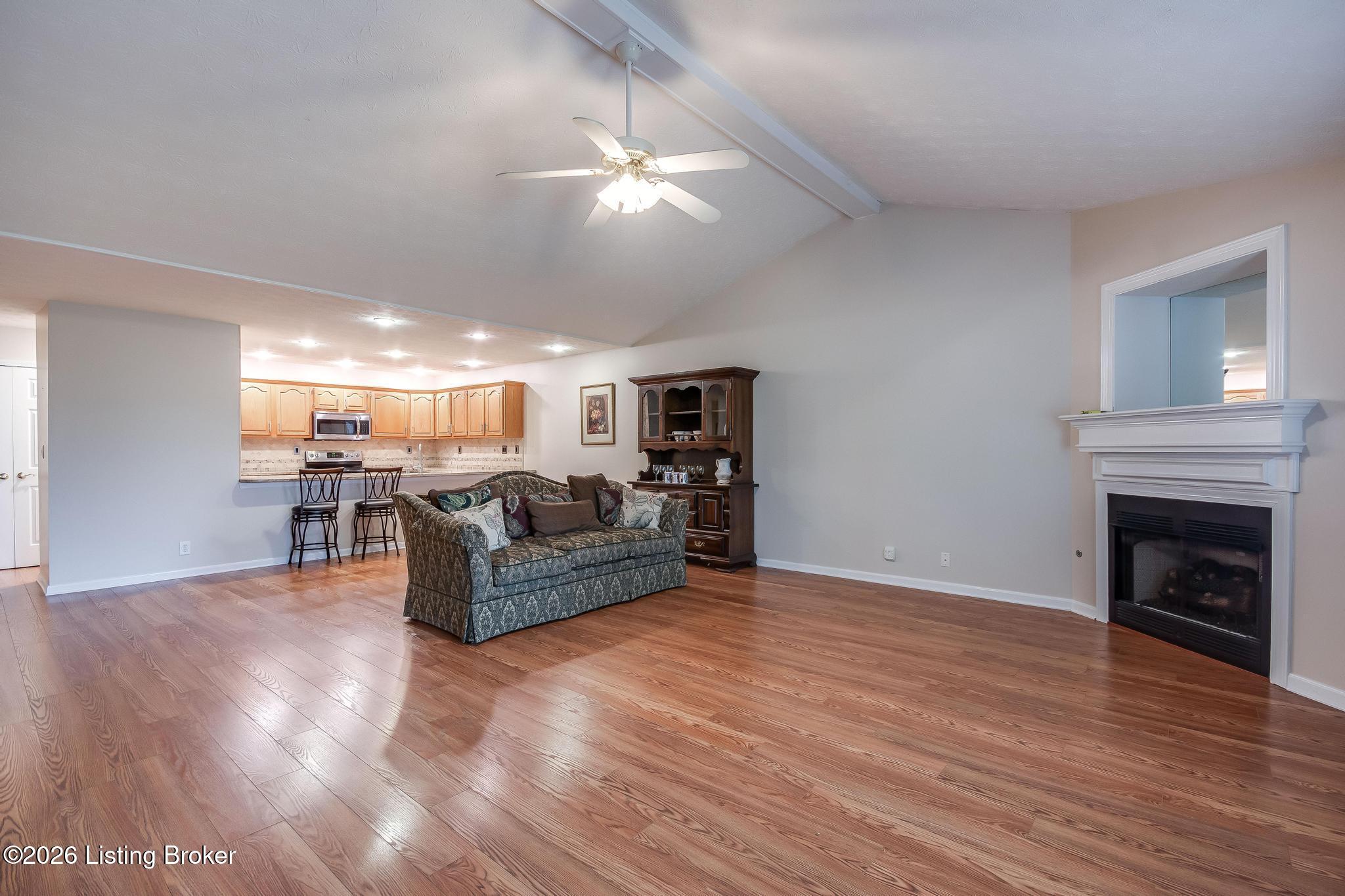 12402 Spring Leaf Ct Property Photo 18
