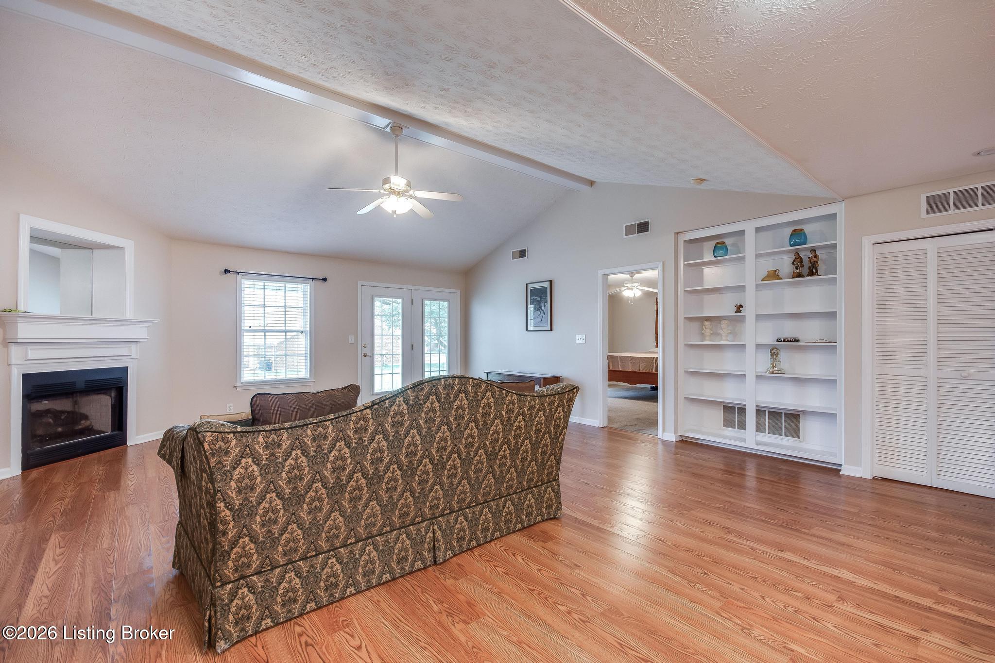 12402 Spring Leaf Ct Property Photo 20