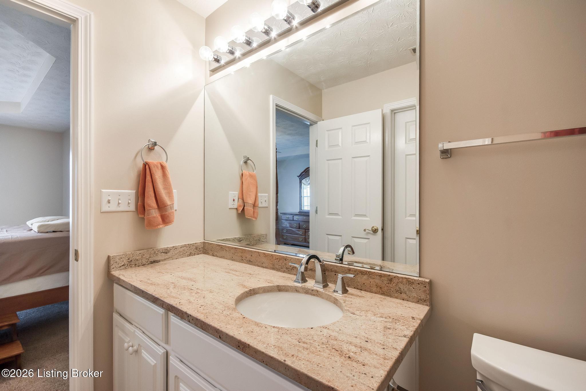 12402 Spring Leaf Ct Property Photo 27