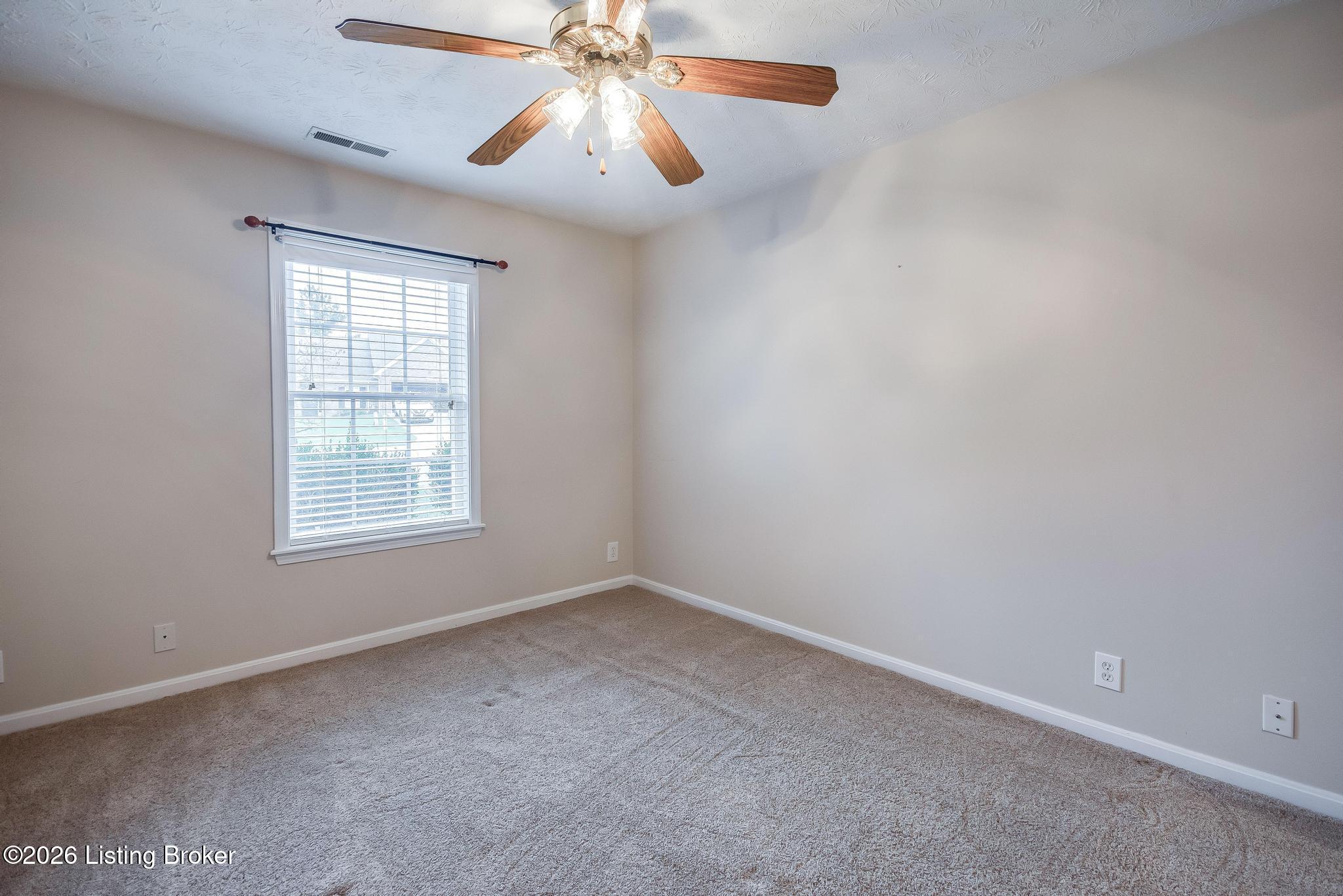 12402 Spring Leaf Ct Property Photo 32