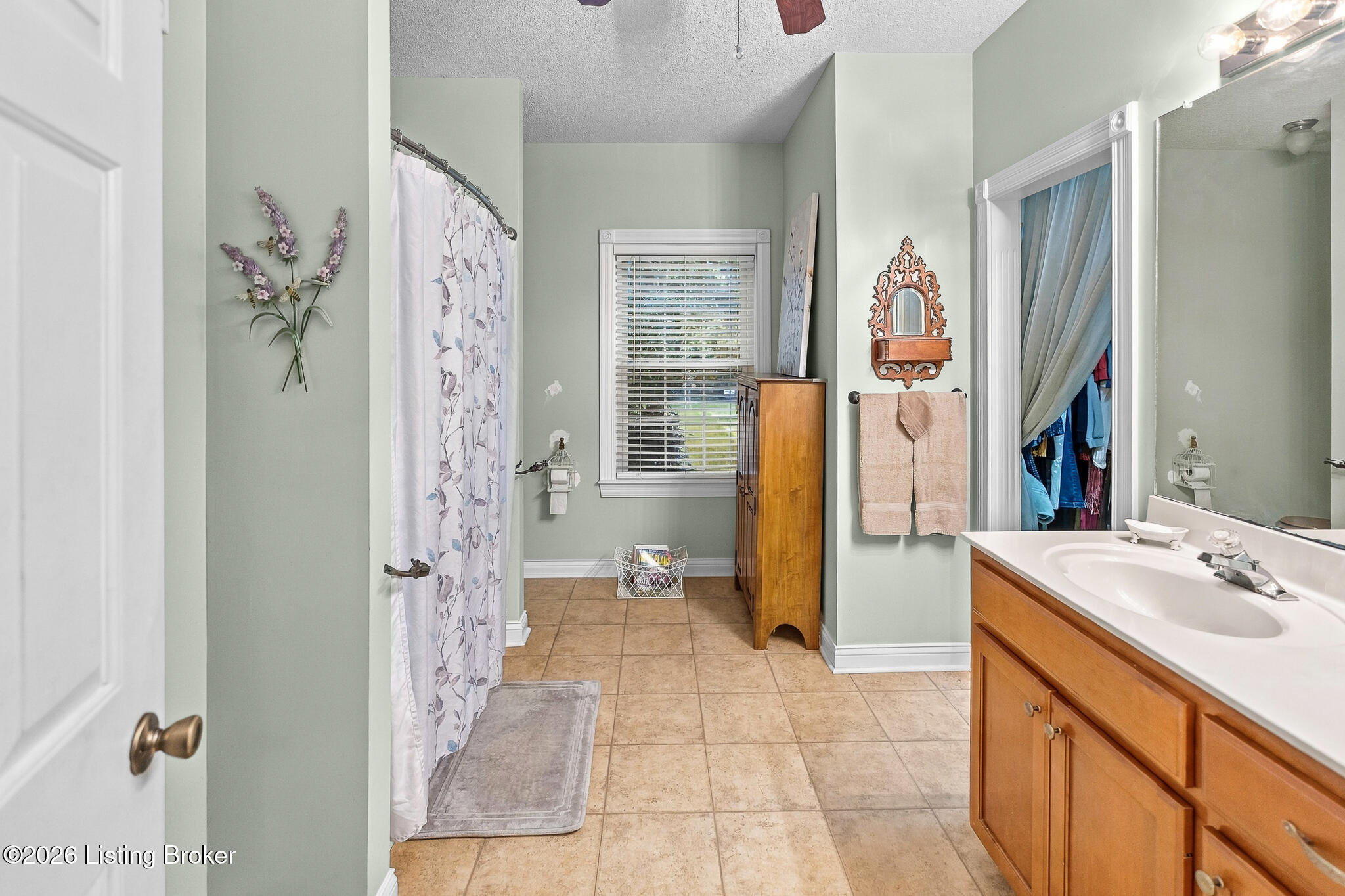 130 Locust Grove Ct Property Photo 52