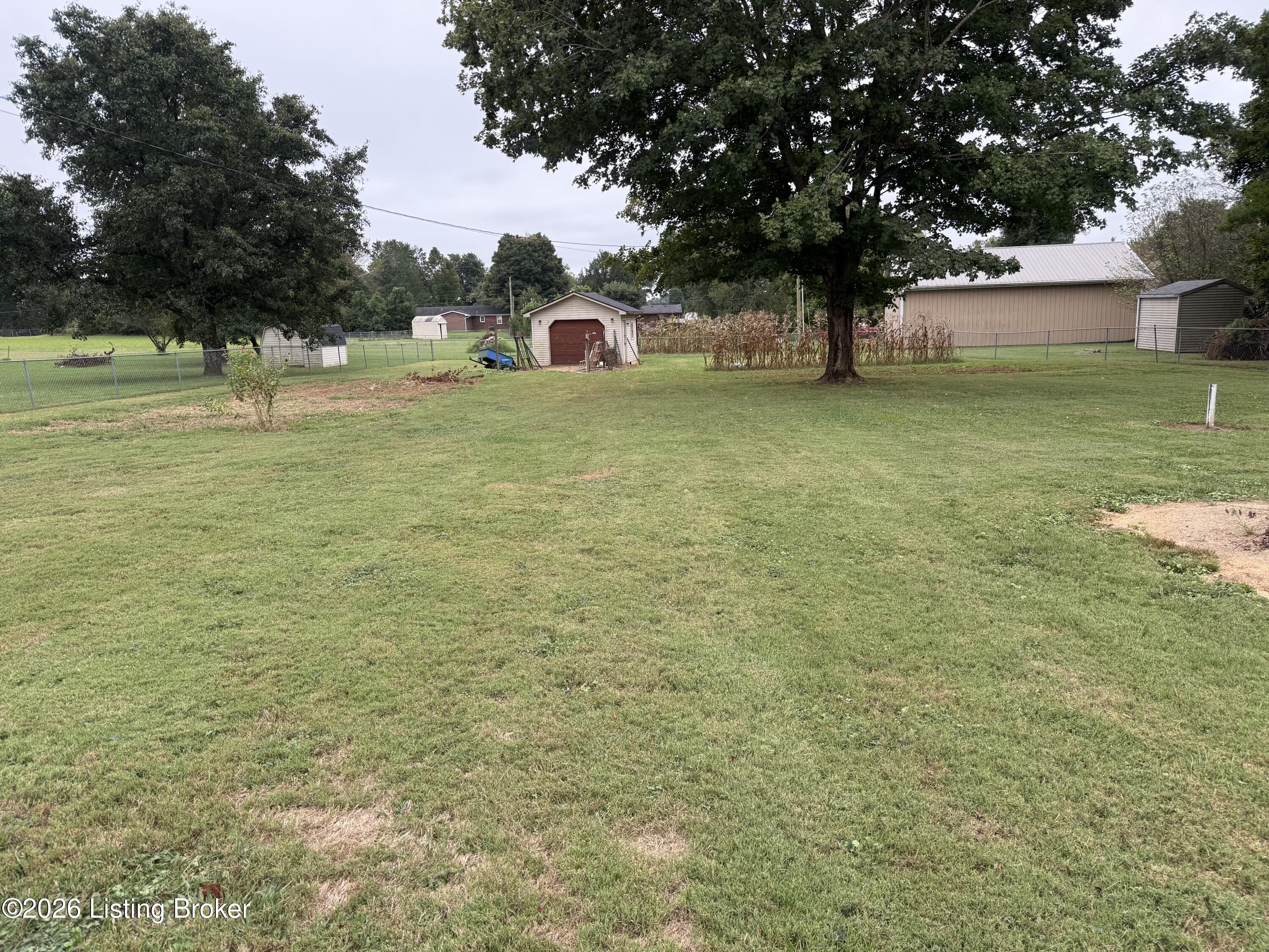 55 Saint Thomas Ln Property Photo 4