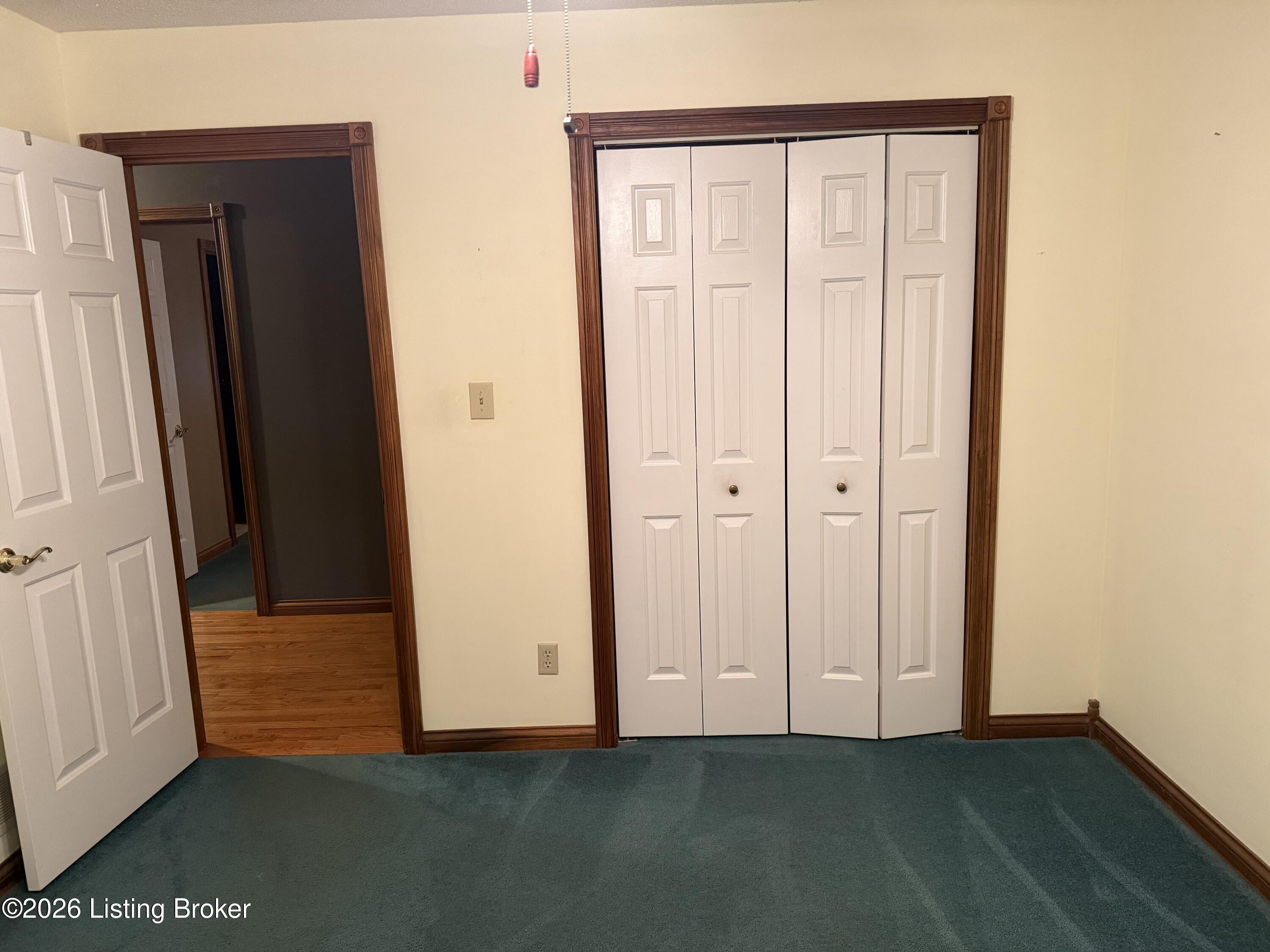 55 Saint Thomas Ln Property Photo 10