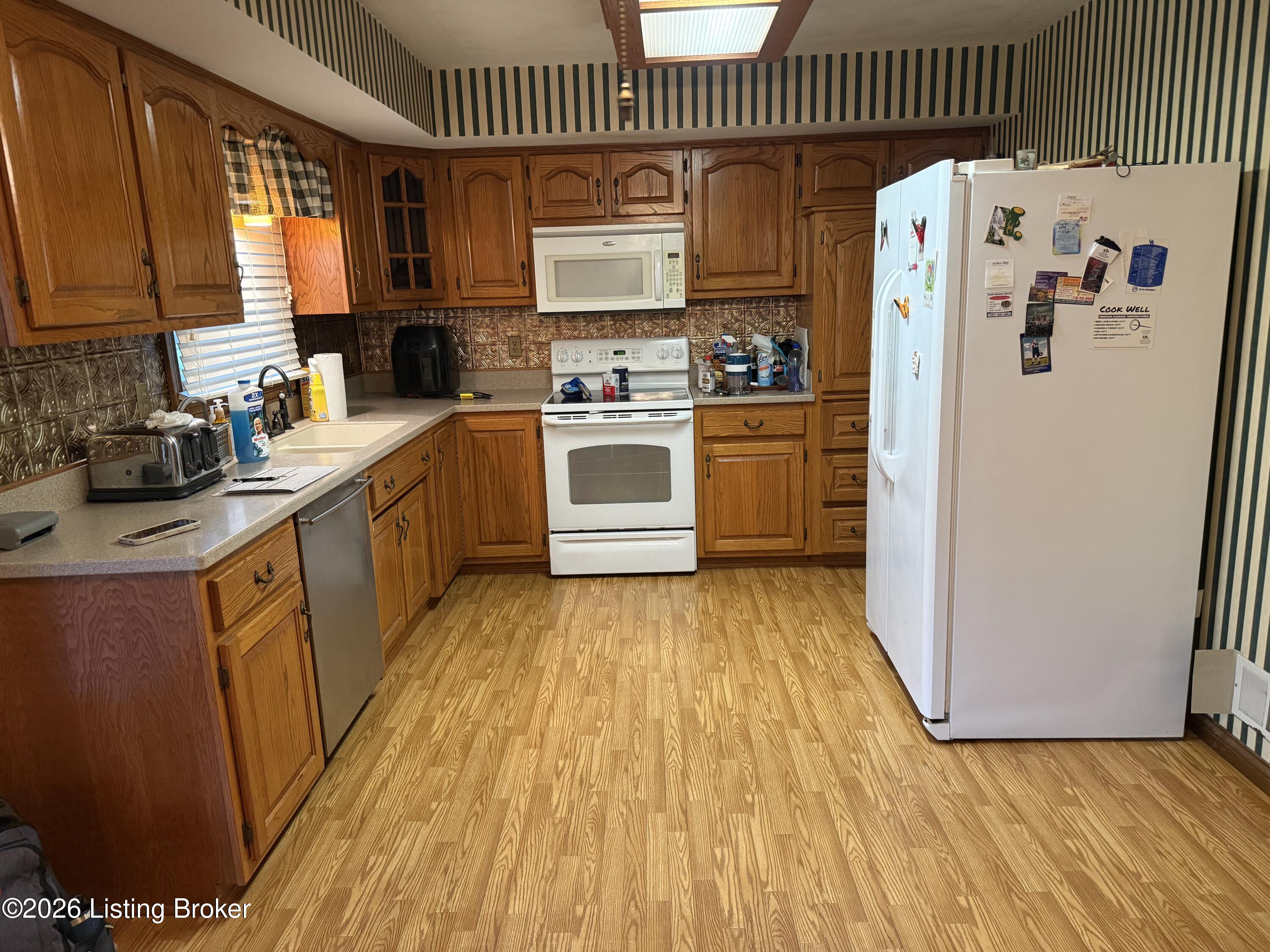 55 Saint Thomas Ln Property Photo 21