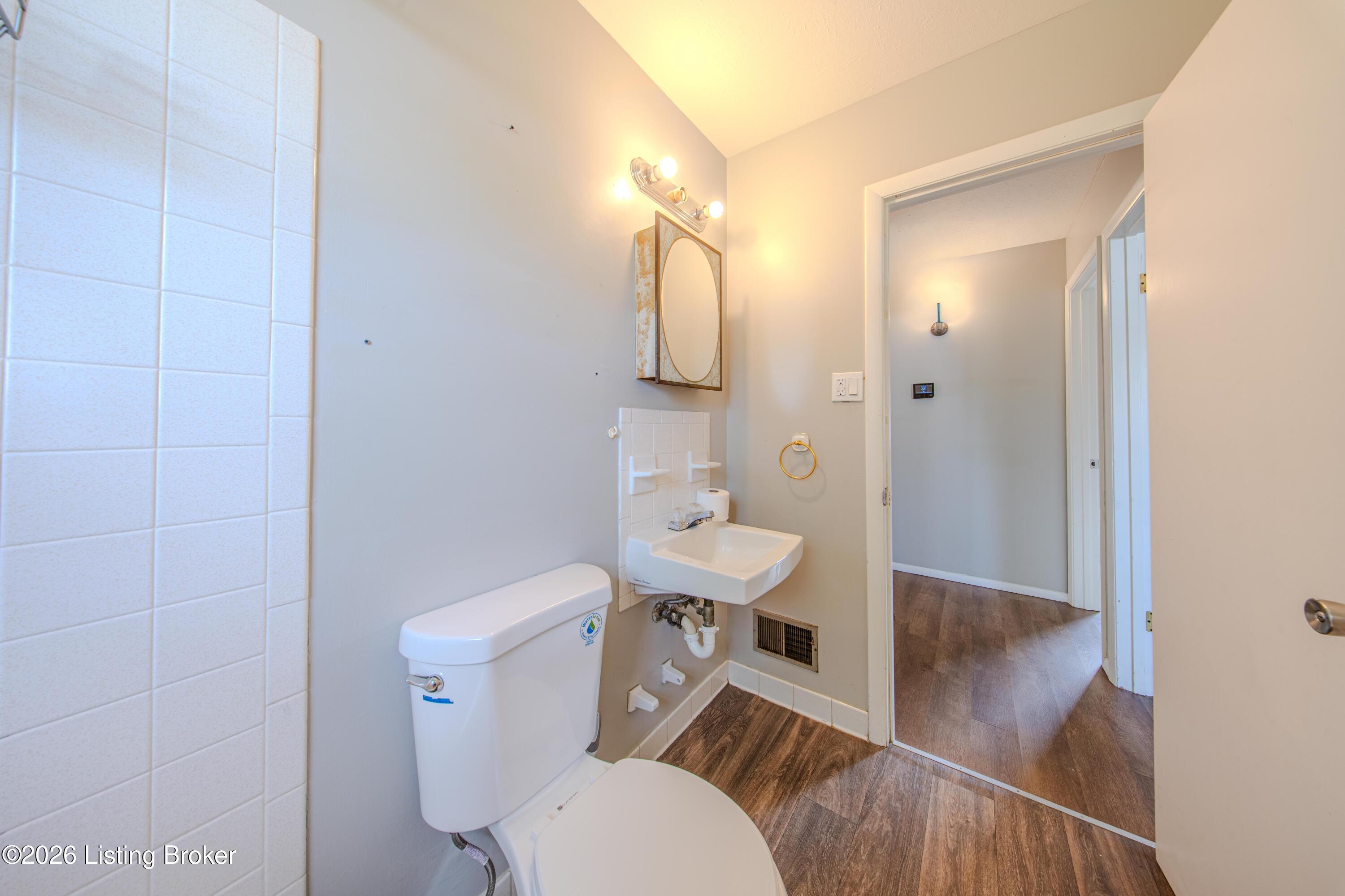 7413 Blue Wing Dr Property Photo 15