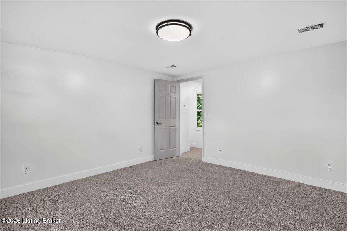 4105 Chenoweth Run Rd Property Photo 28