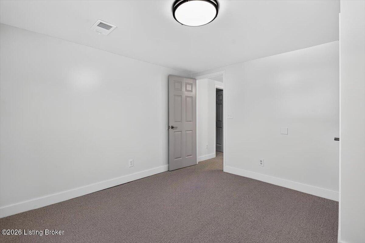 4105 Chenoweth Run Rd Property Photo 37
